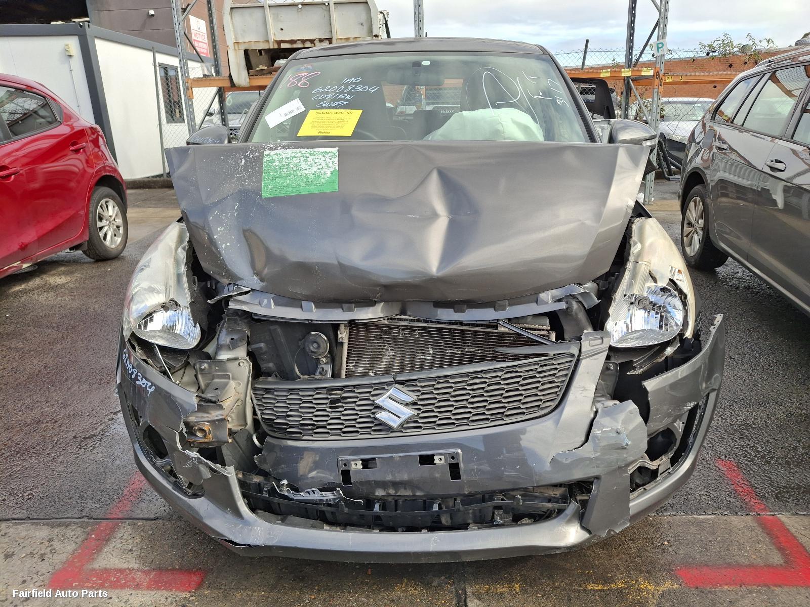 2015 Suzuki Swift Left Front Door