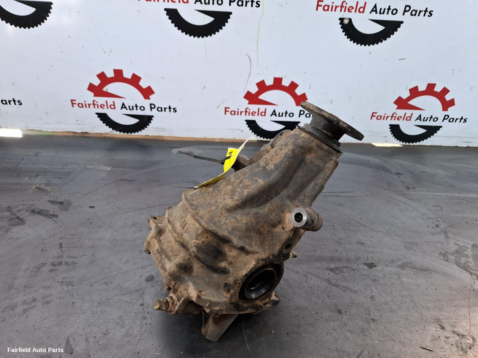 2003-2005 Lexus Rx Series Differential Centre