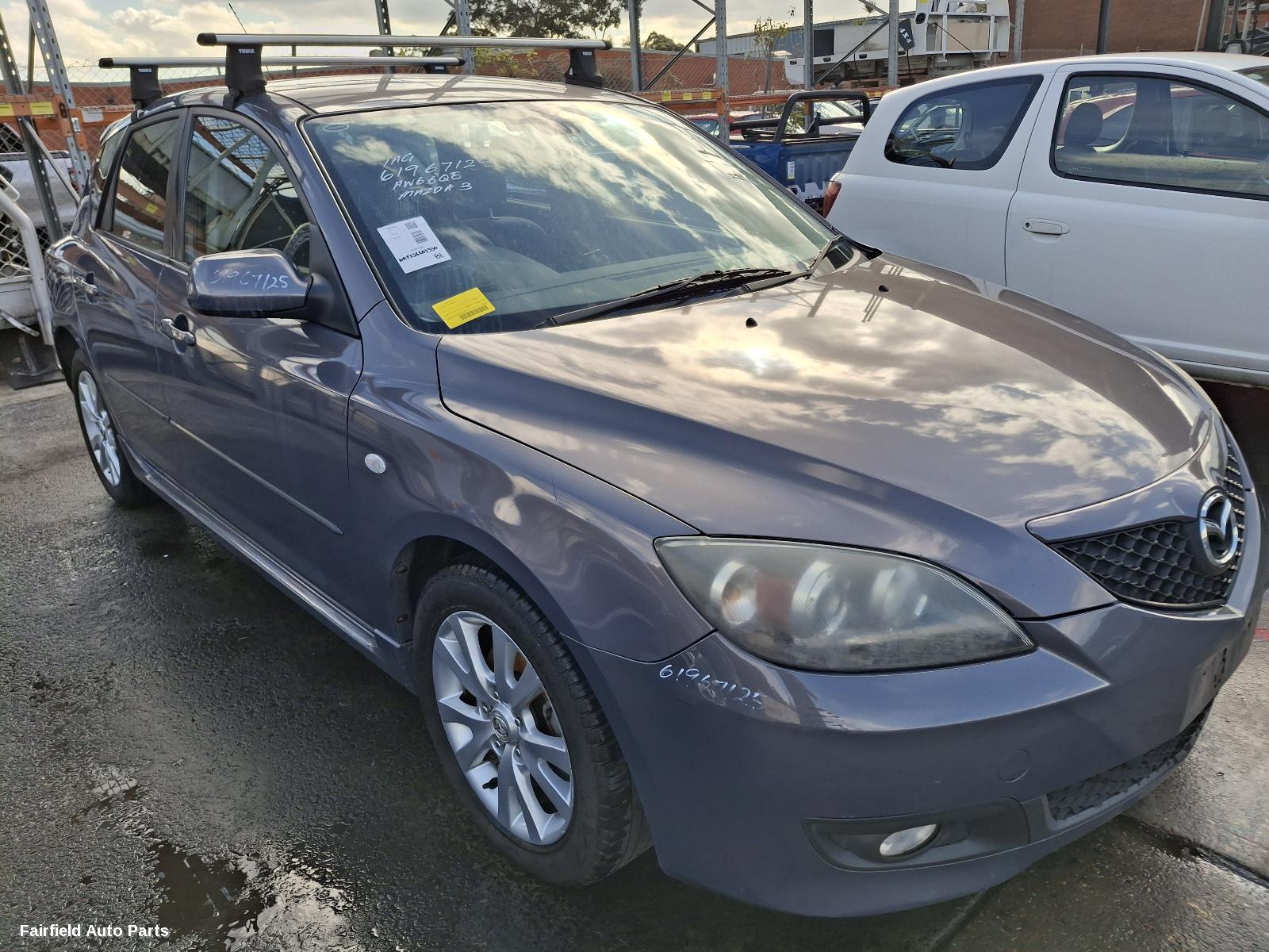 2006 Mazda 3 Right Door Mirror