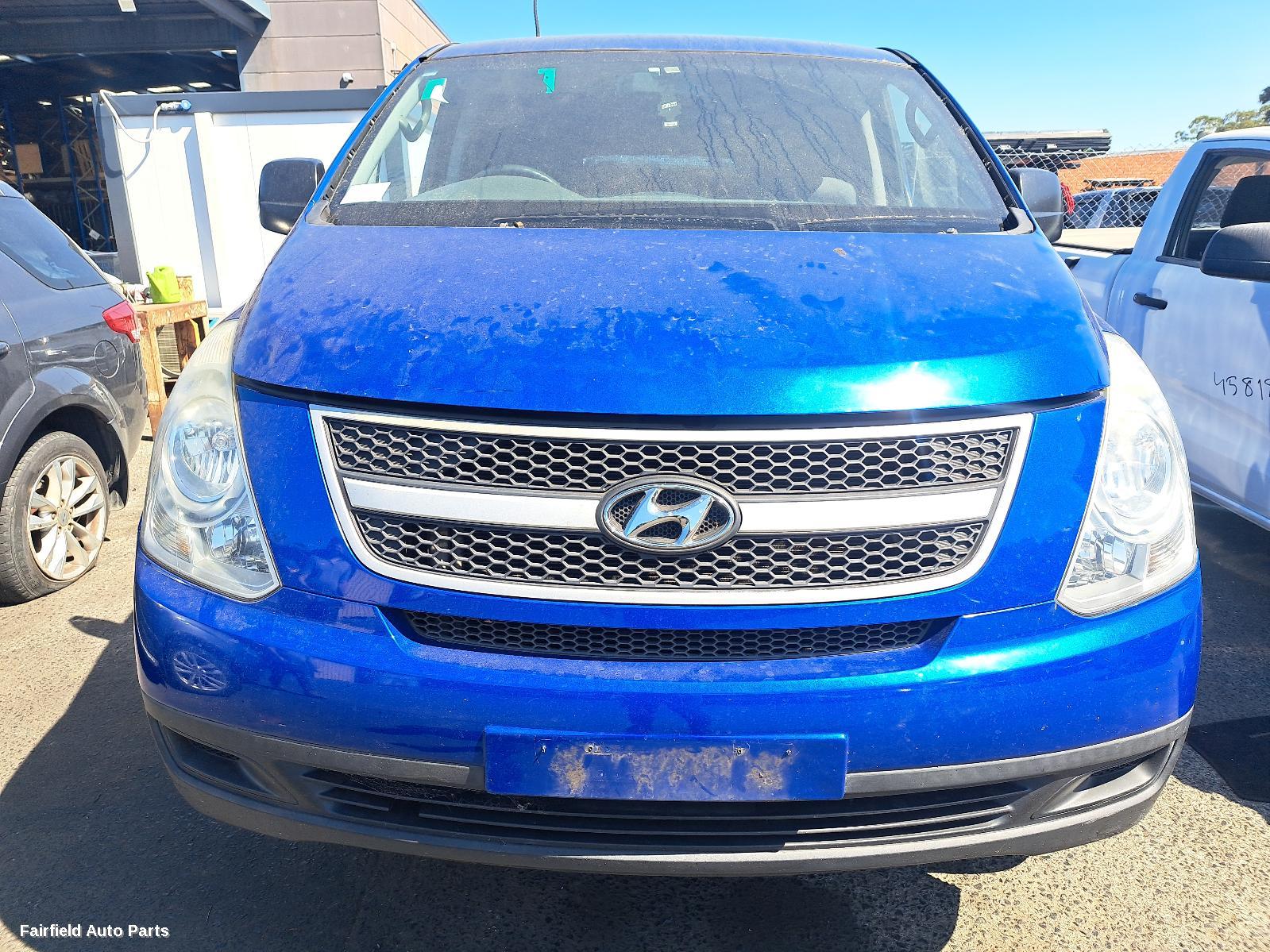 2007-2021 Hyundai Iload/imax Right Front Door