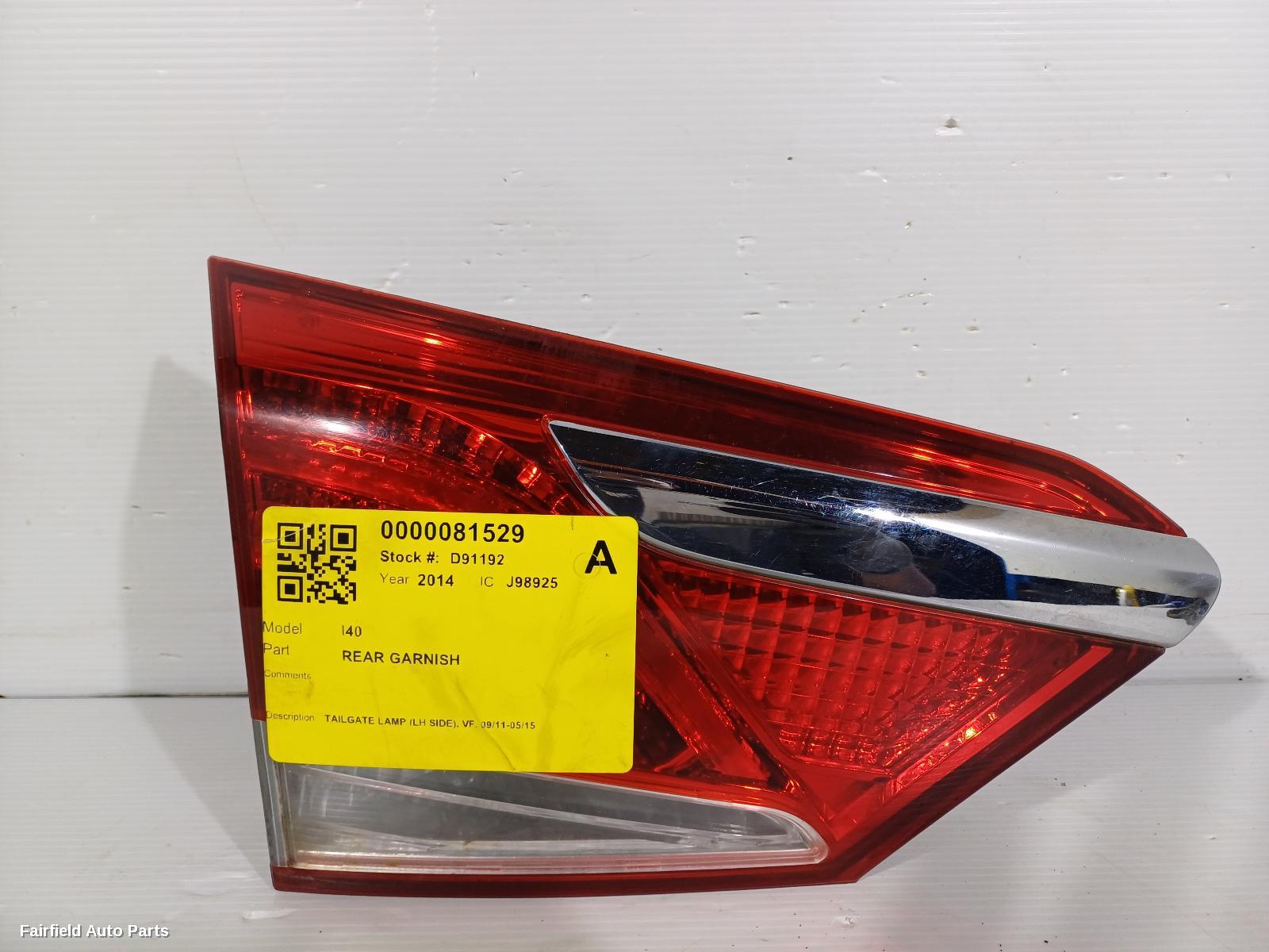 2011-2015 Hyundai I40 Rear Garnish
