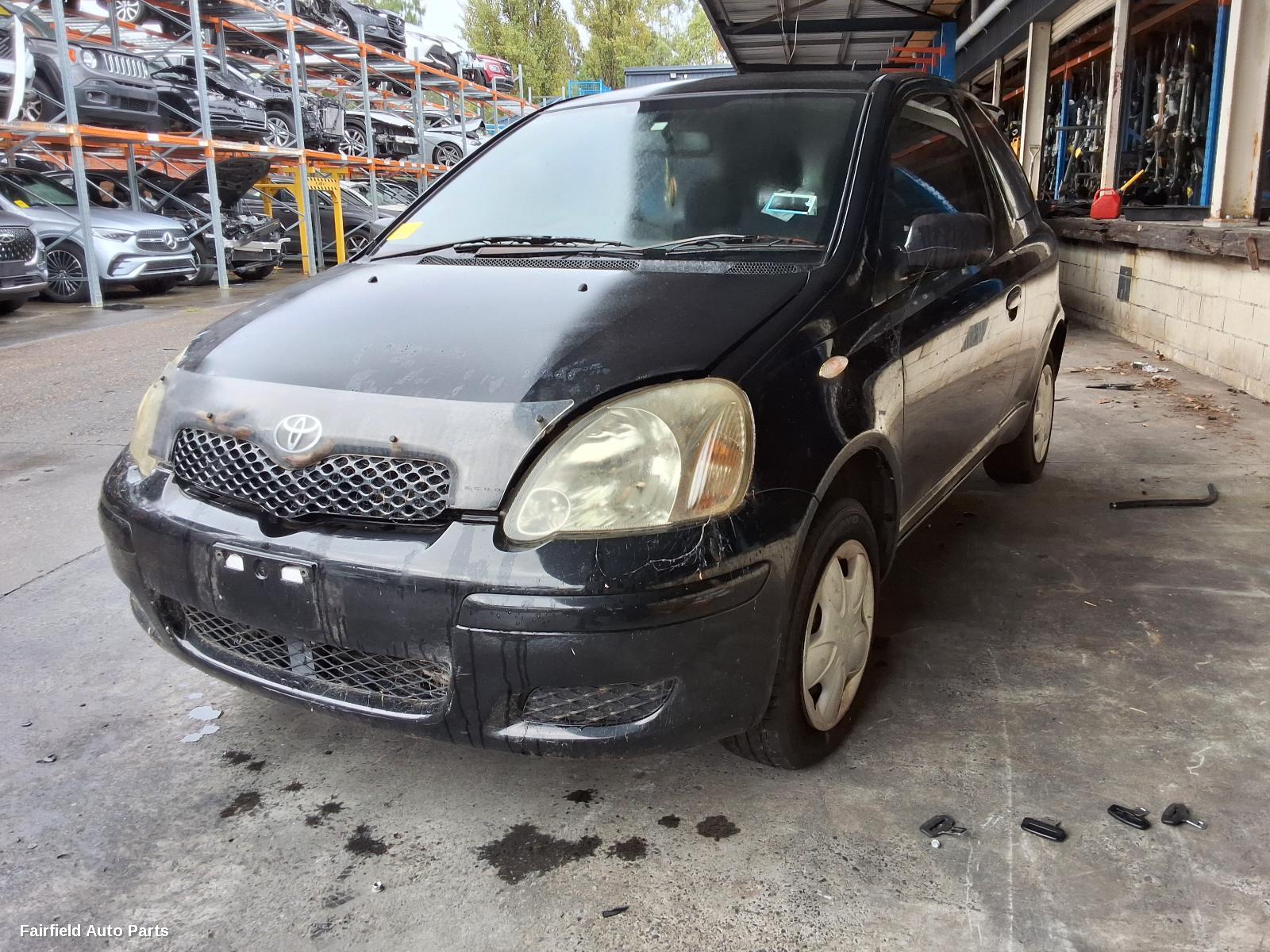 2004 Toyota Echo Left Headlamp