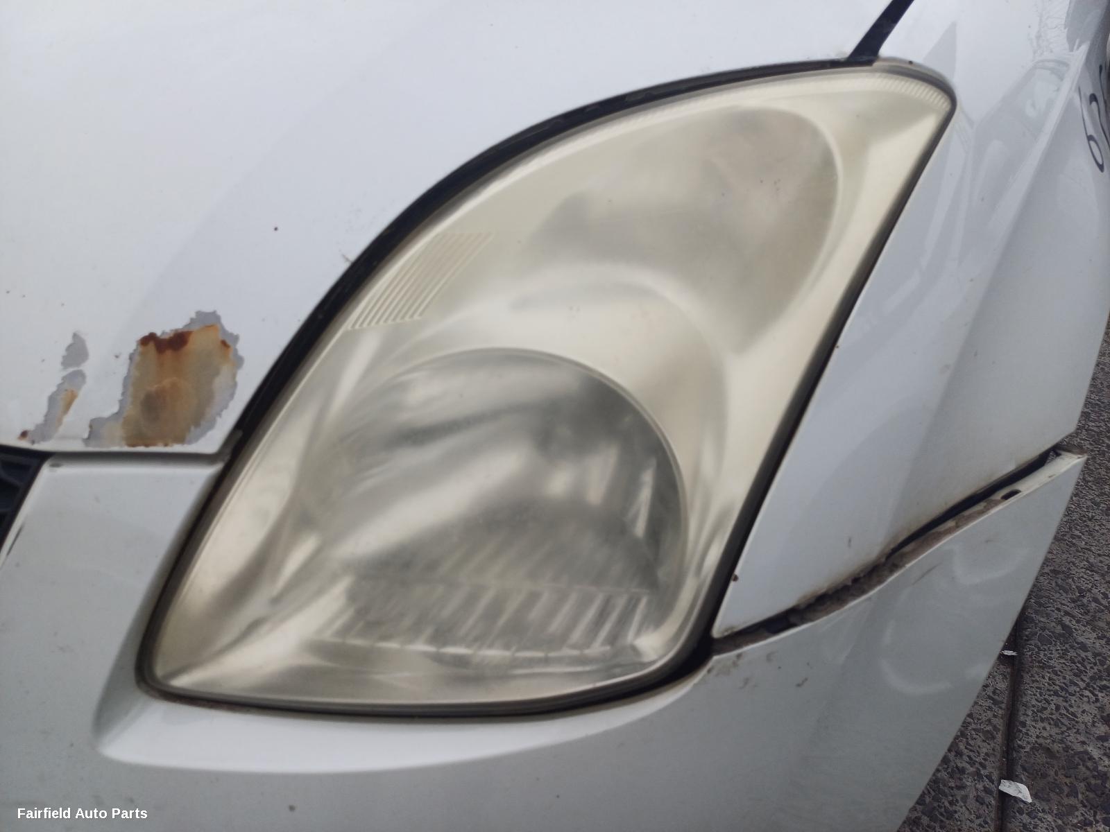 2010 Suzuki Swift Right Front Strut