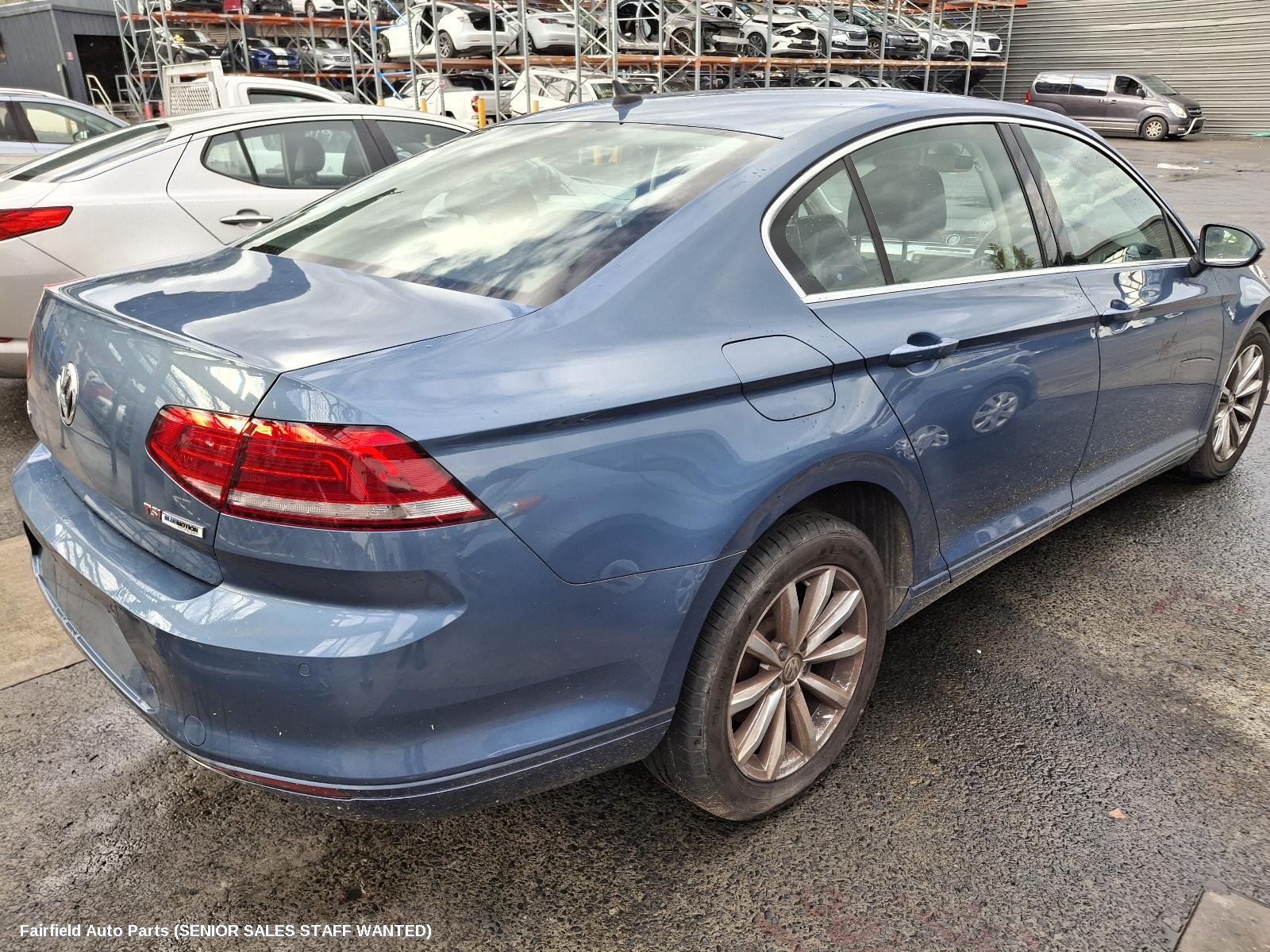 2017 Volkswagen Passat R Bar Bracket Reinfo