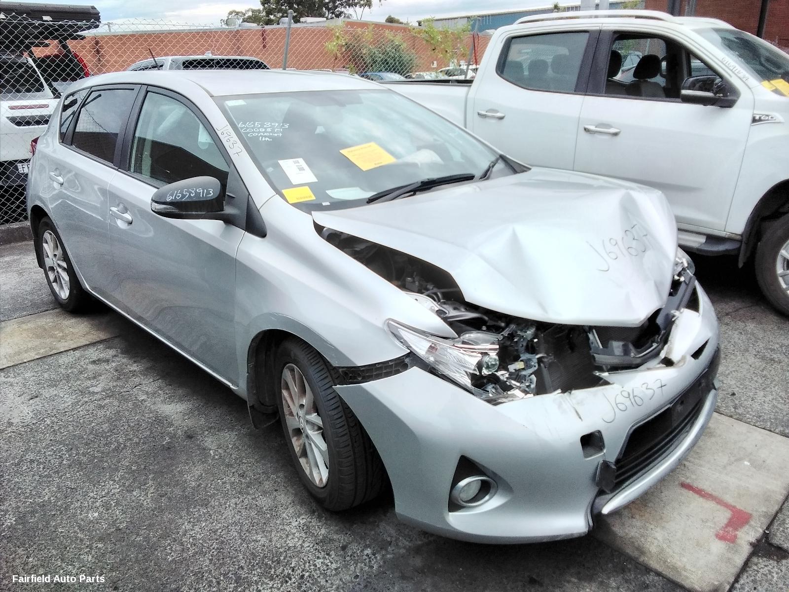 2014 Toyota Corolla Left Taillight