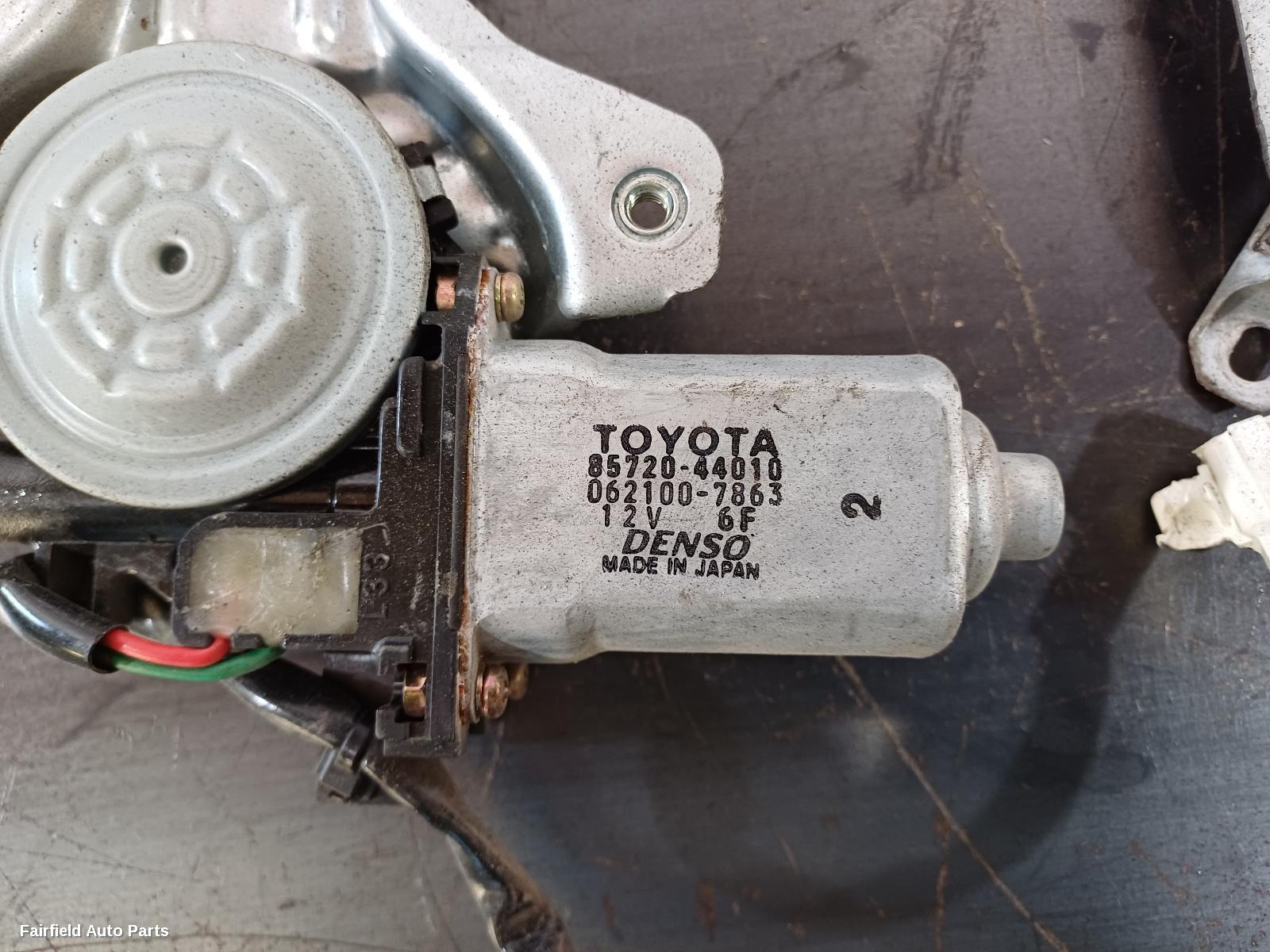 2000-2006 Toyota Estima Left Front Window Reg Motor