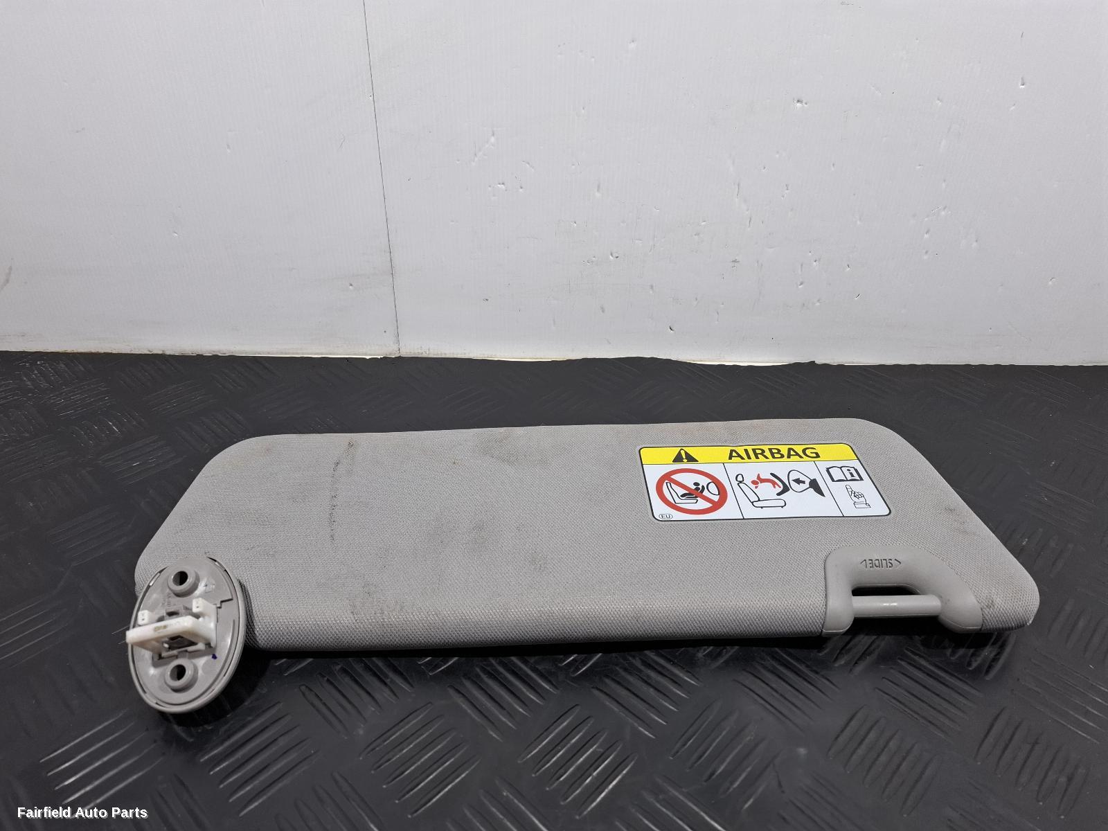 2013-2021 Toyota Kluger Sunvisor