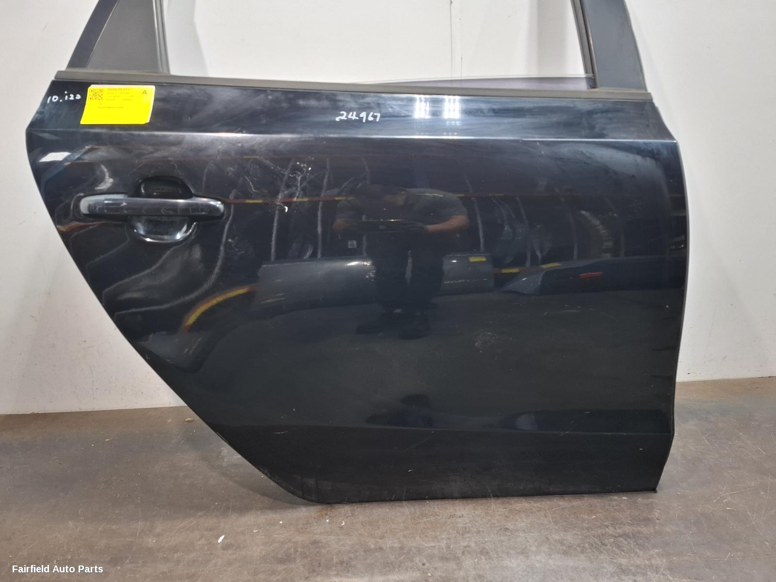 2009-2012 Hyundai I30 Right Rear Door Sliding