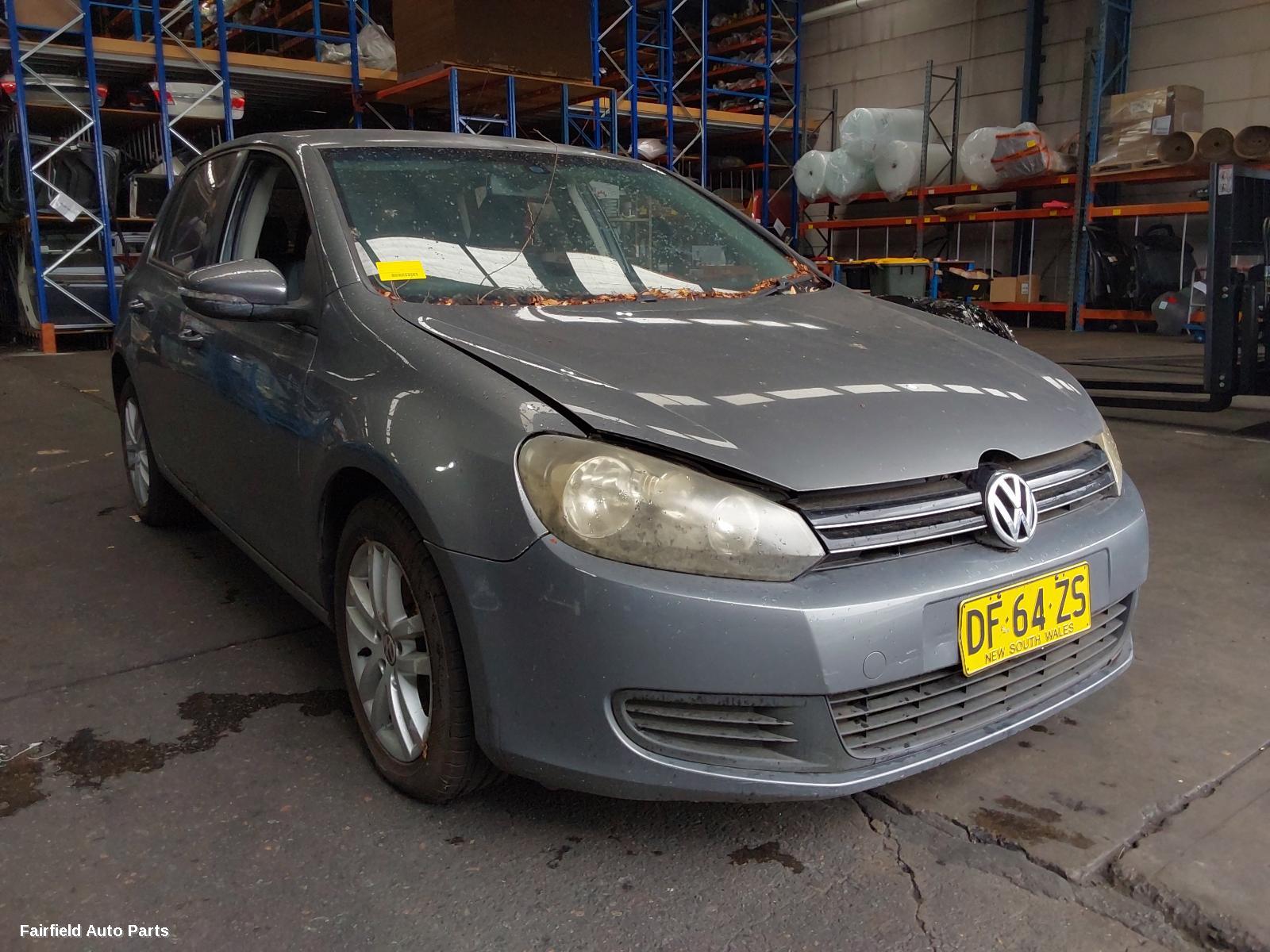 2009 Volkswagen Golf Rear Bumper