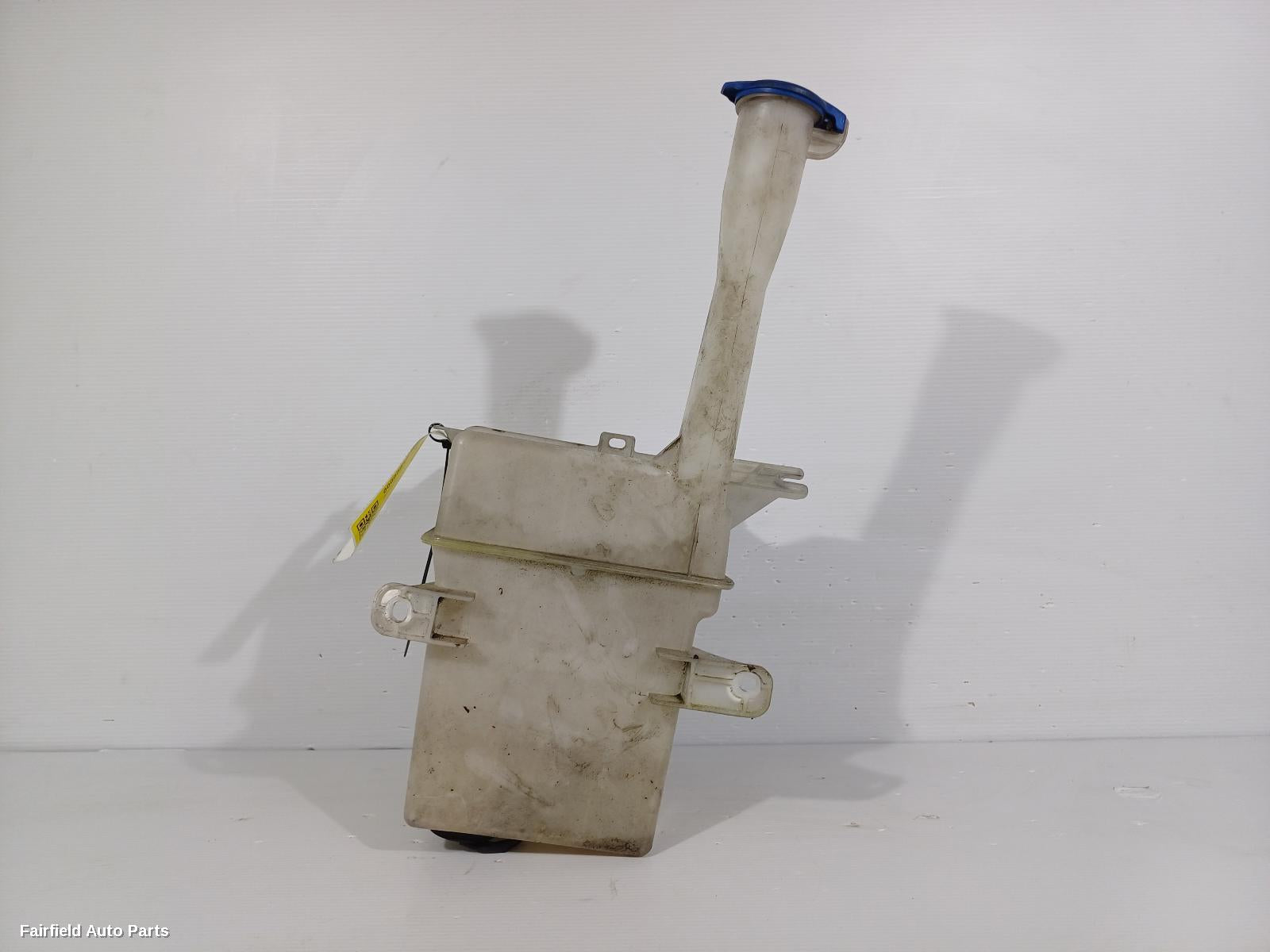 2011-2015 Hyundai I40 Washer Bottle