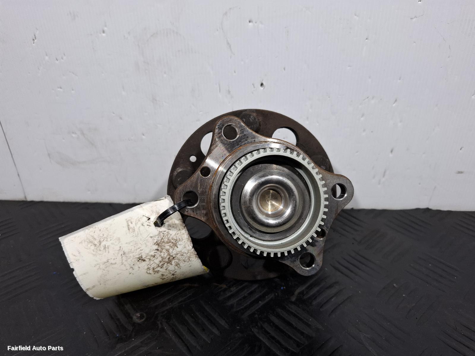 2012-2017 Hyundai I30 Right Rear Hub Assembly