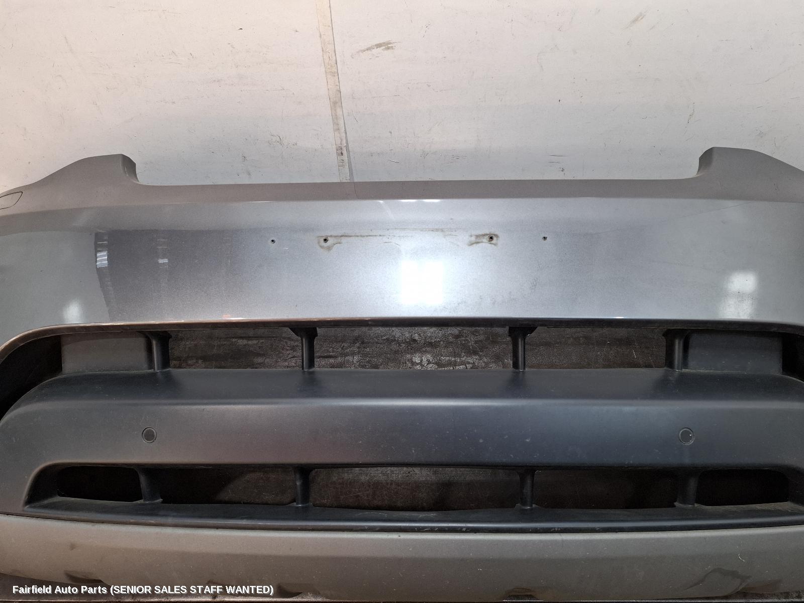 2019 Land Rover Discovery Front Bumper