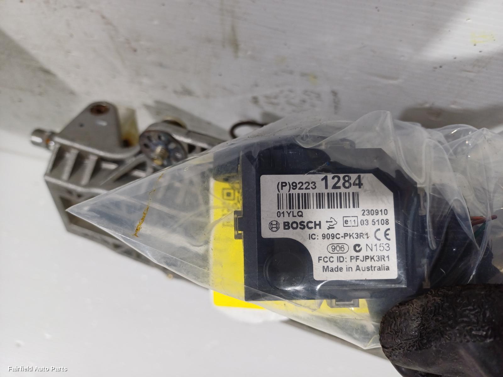 2006-2013 Holden Commodore Steering Column