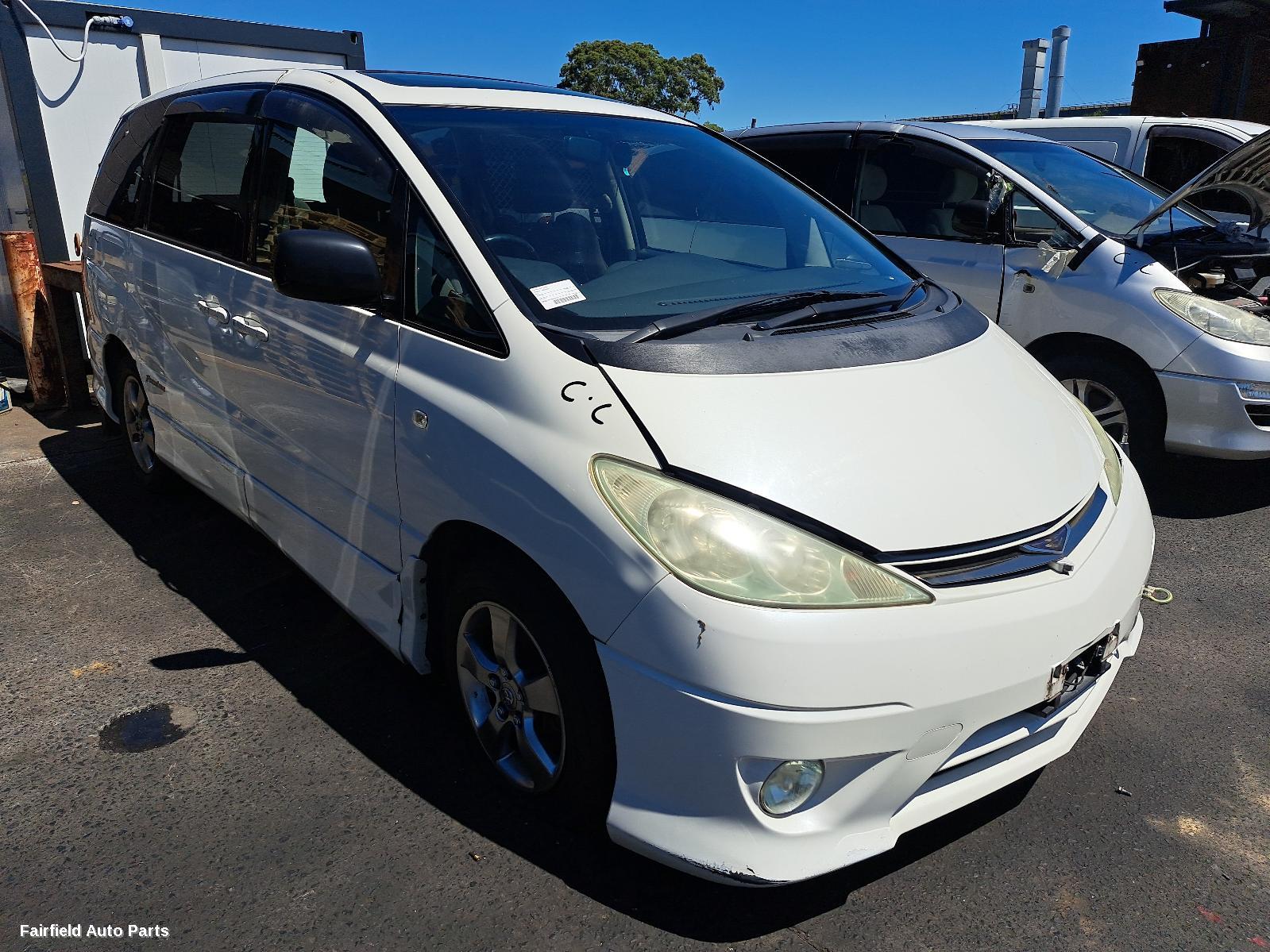 2005 Toyota Estima Right Taillight