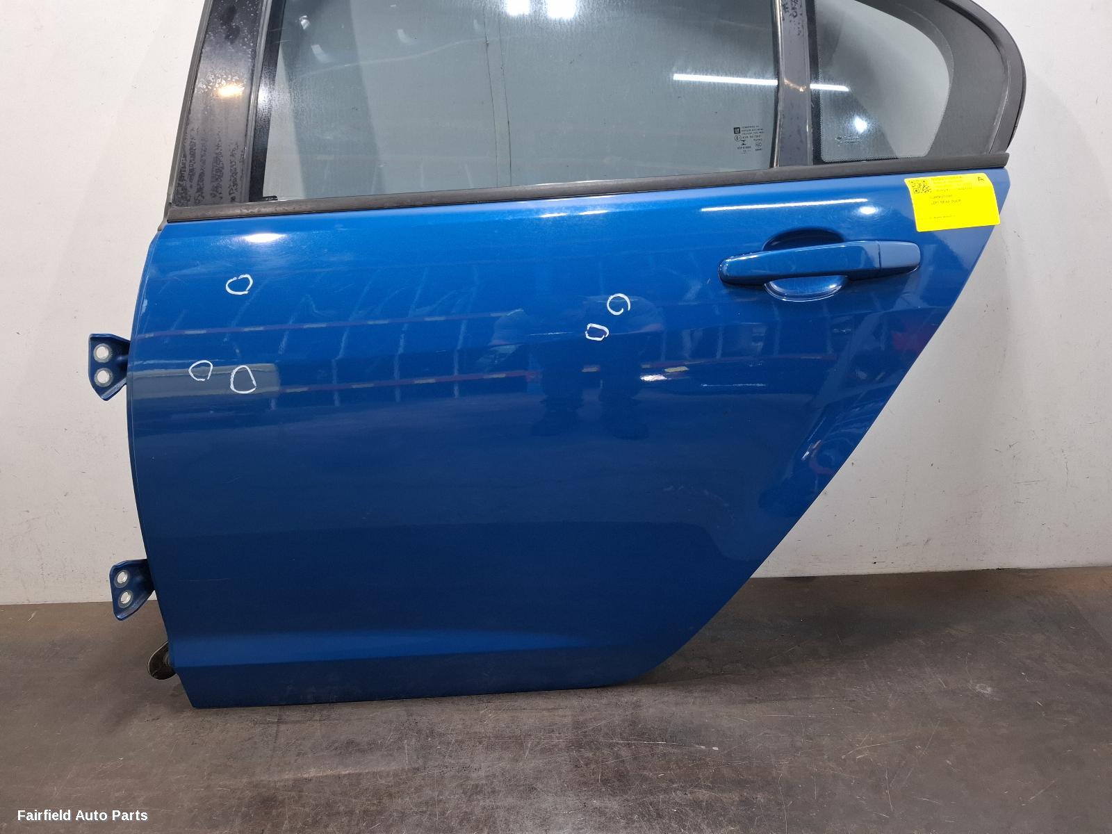 2006-2013 Holden Commodore Left Rear Door Sliding