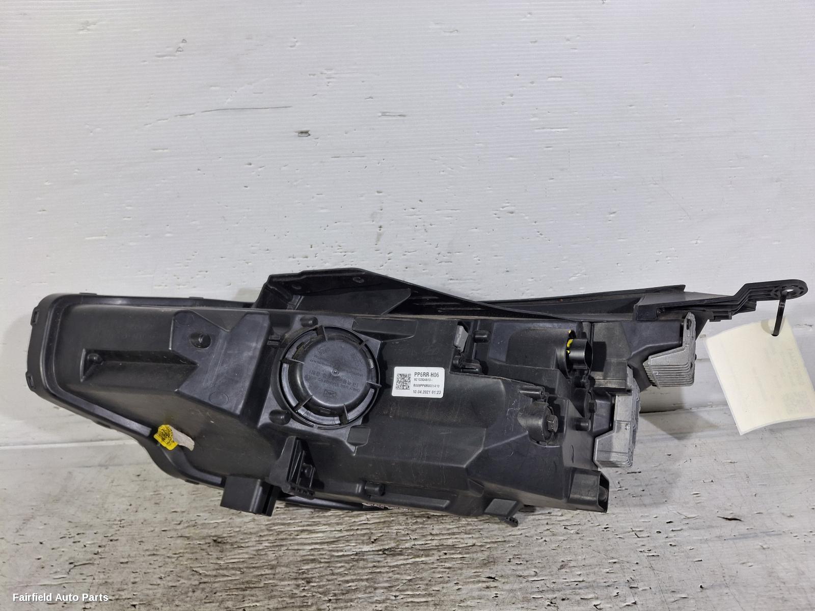 2021-2026 Hyundai I30 Right Headlamp