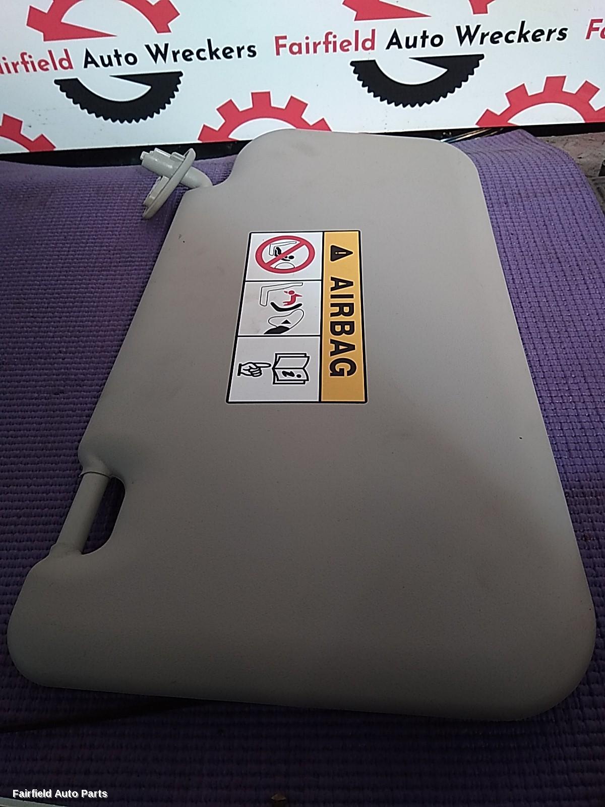 2010-2019 Nissan Juke Sunvisor