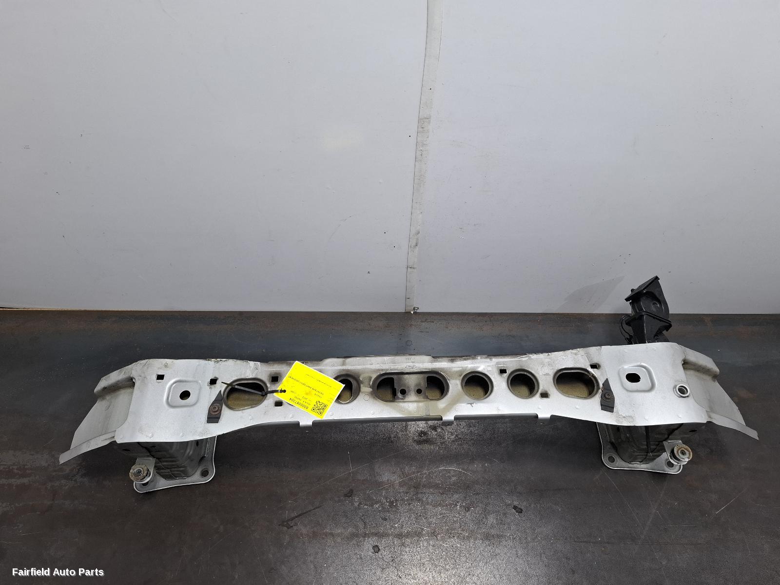 2012 Ford Focus F Bar Reinforc Brack