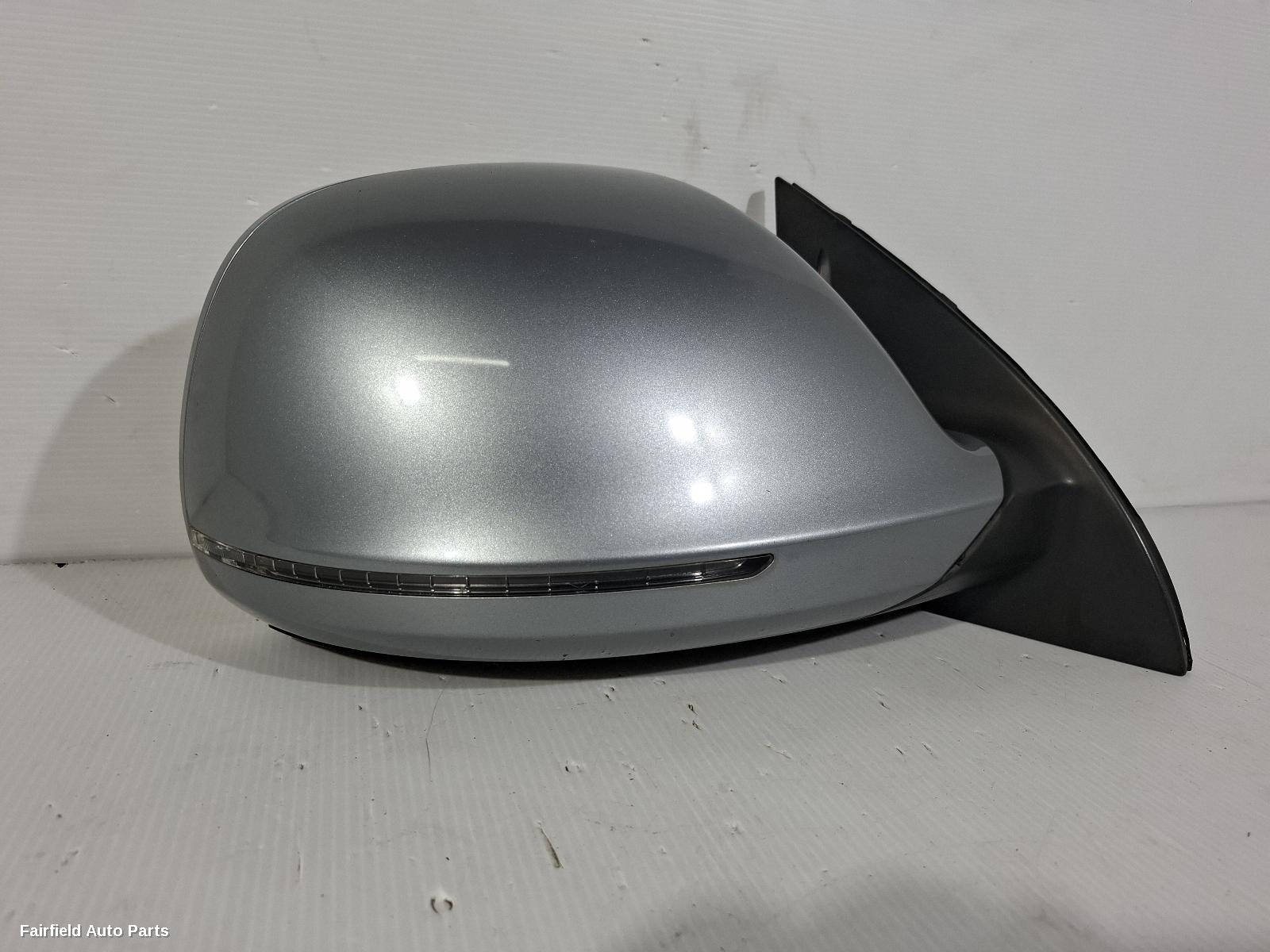2006-2009 Audi Q7 Right Door Mirror