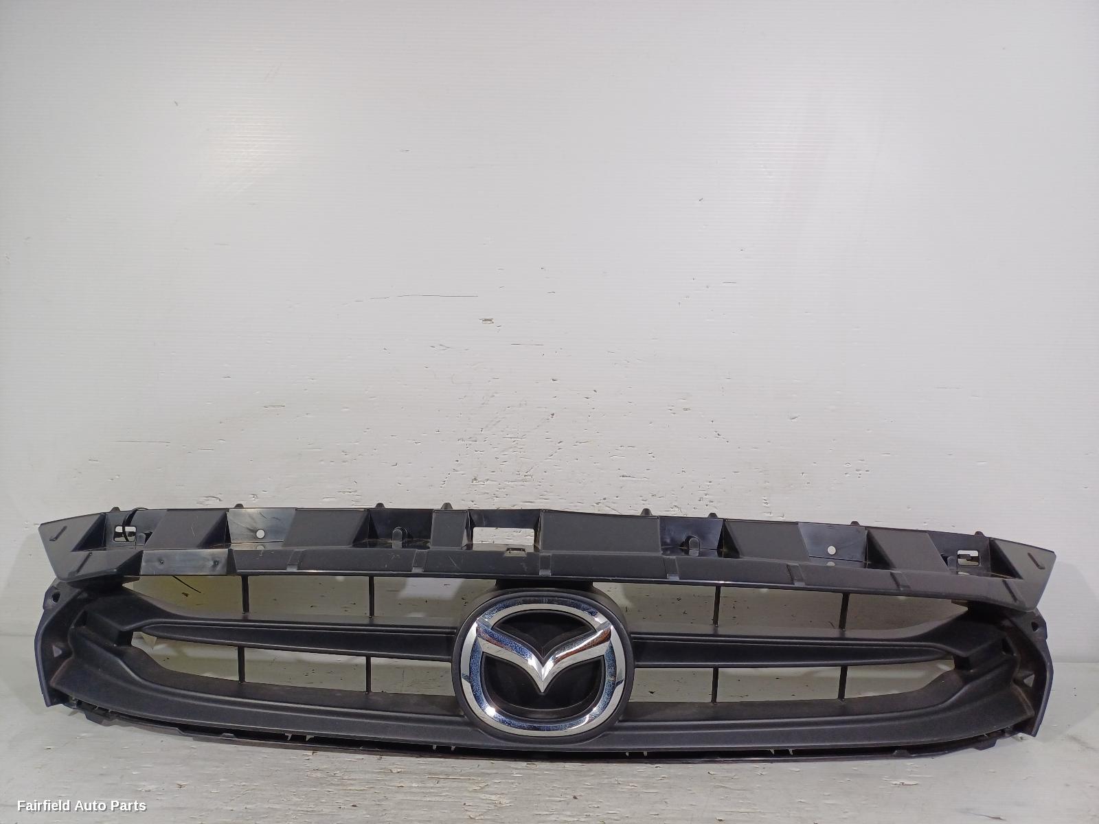 2014-2019 Mazda 2 Grille