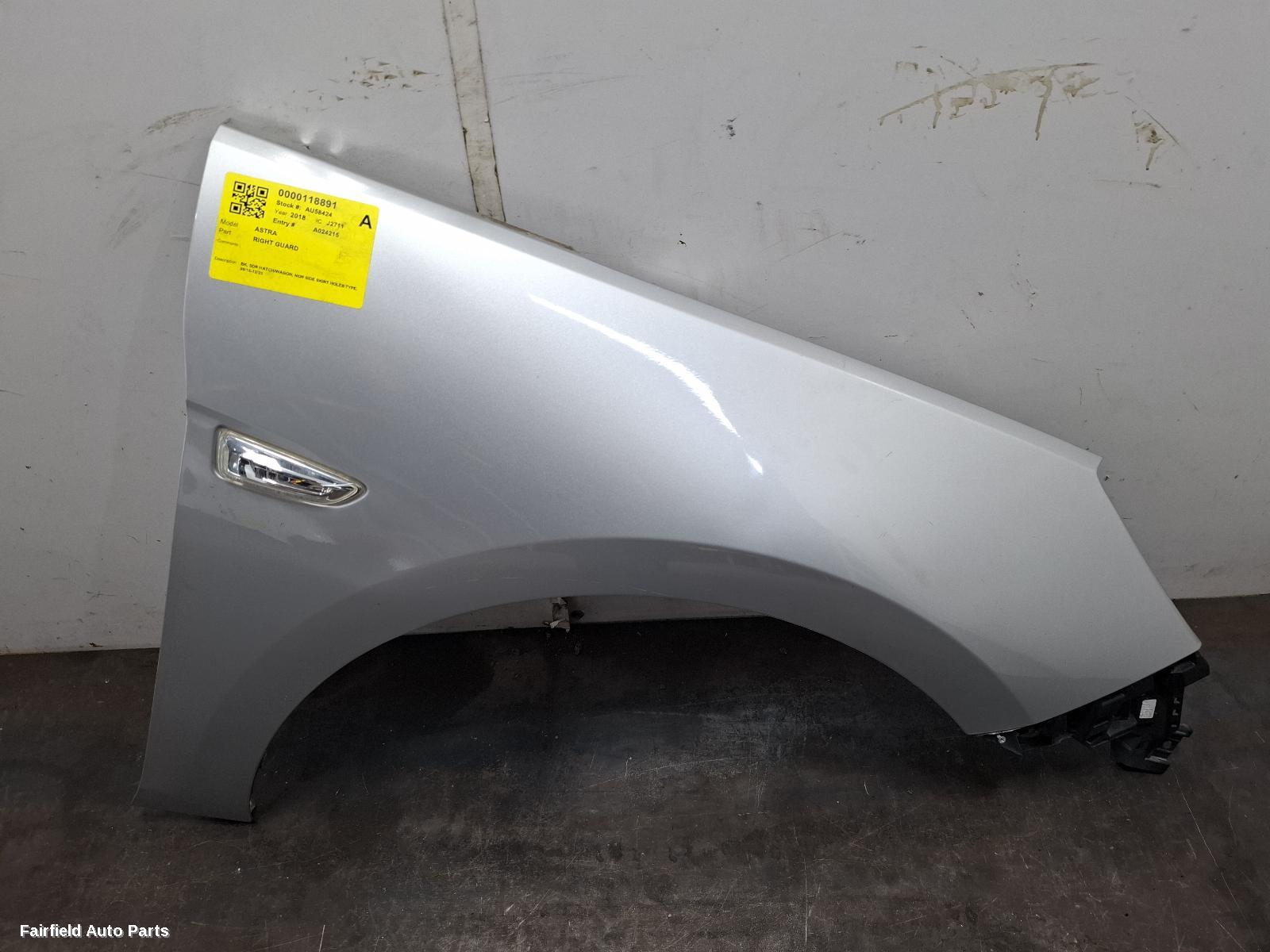 2016-2020 Holden Astra Right Guard