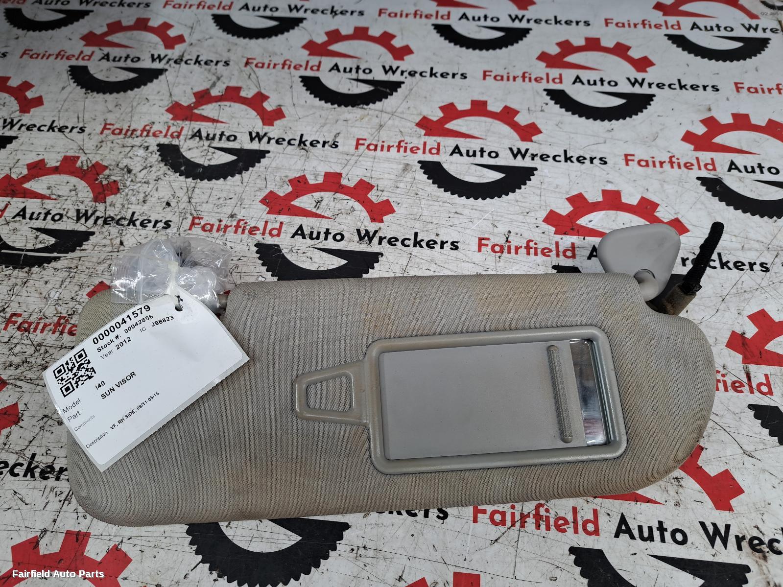 2011-2015 Hyundai I40 Sunvisor