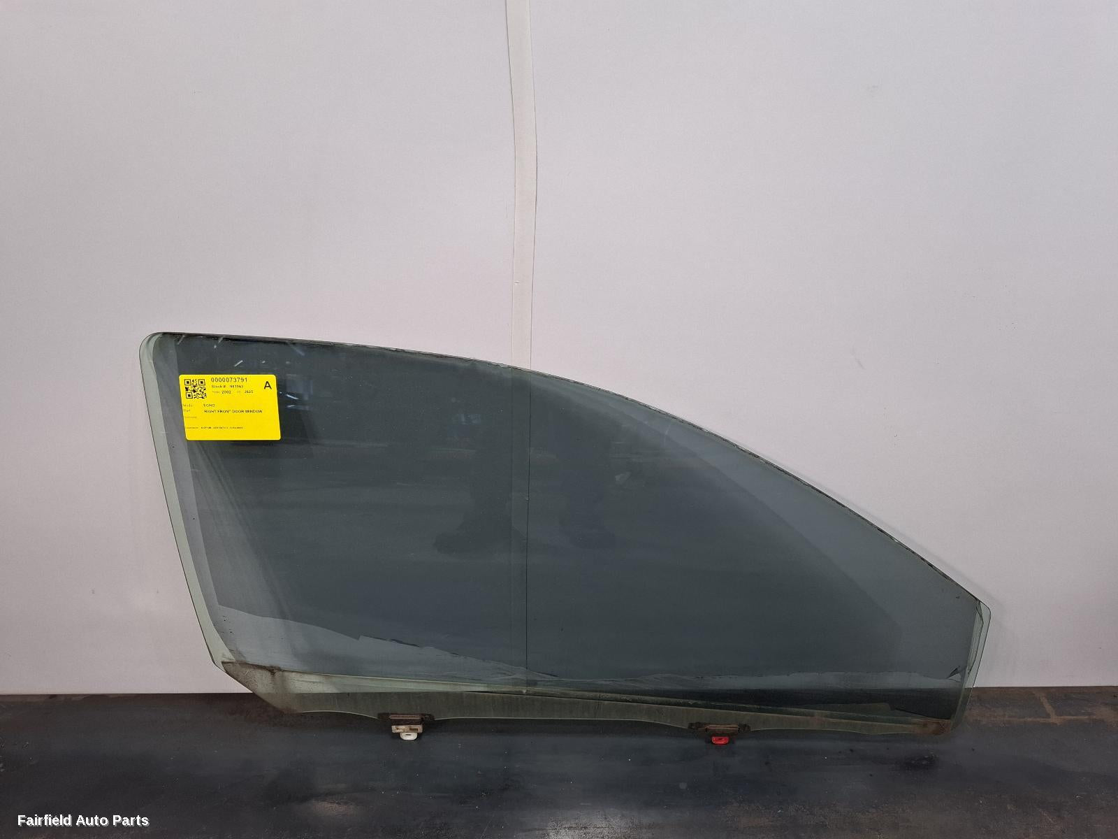 1999-2005 Toyota Echo Right Front Door Window