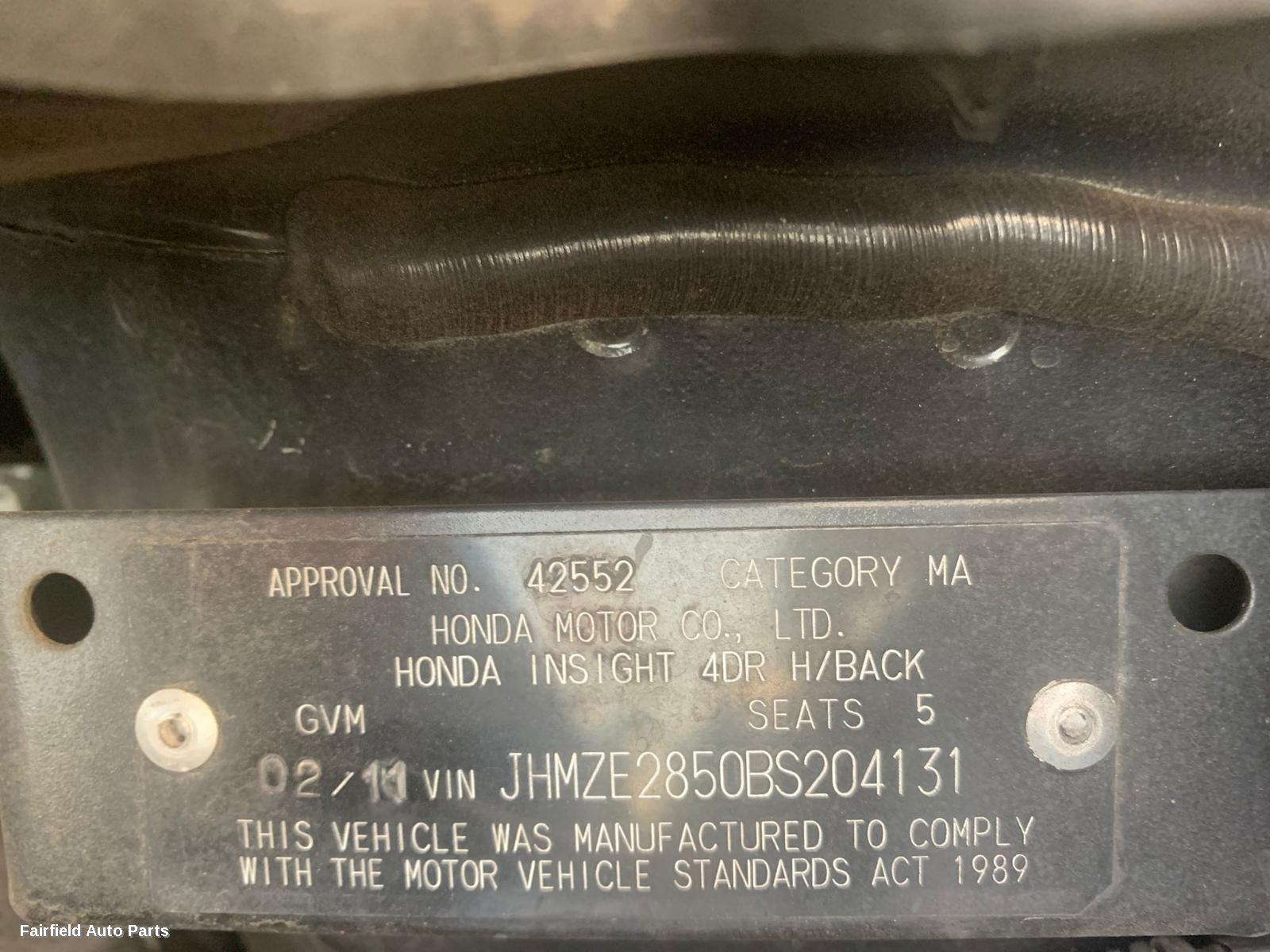 2011 Honda Insight Left Guard