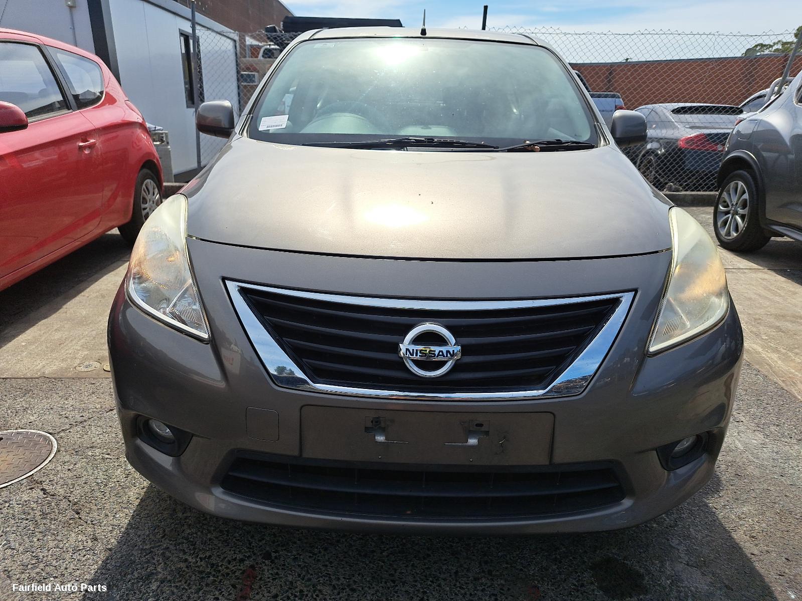 2012 Nissan Almera Sunvisor