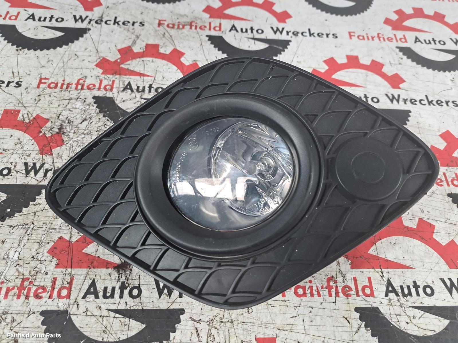 2020 Mercedes X Class Left Indicator Fog Side