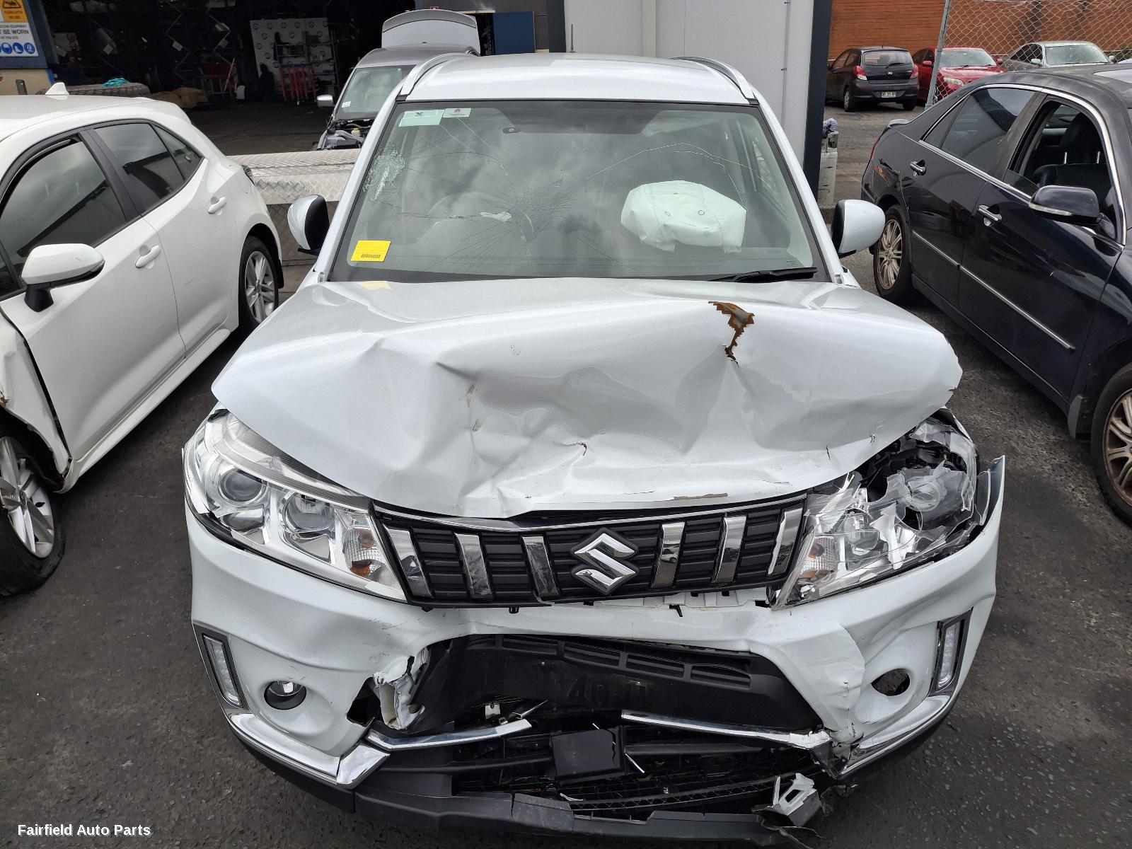 2024 Suzuki Vitara Right Driveshaft