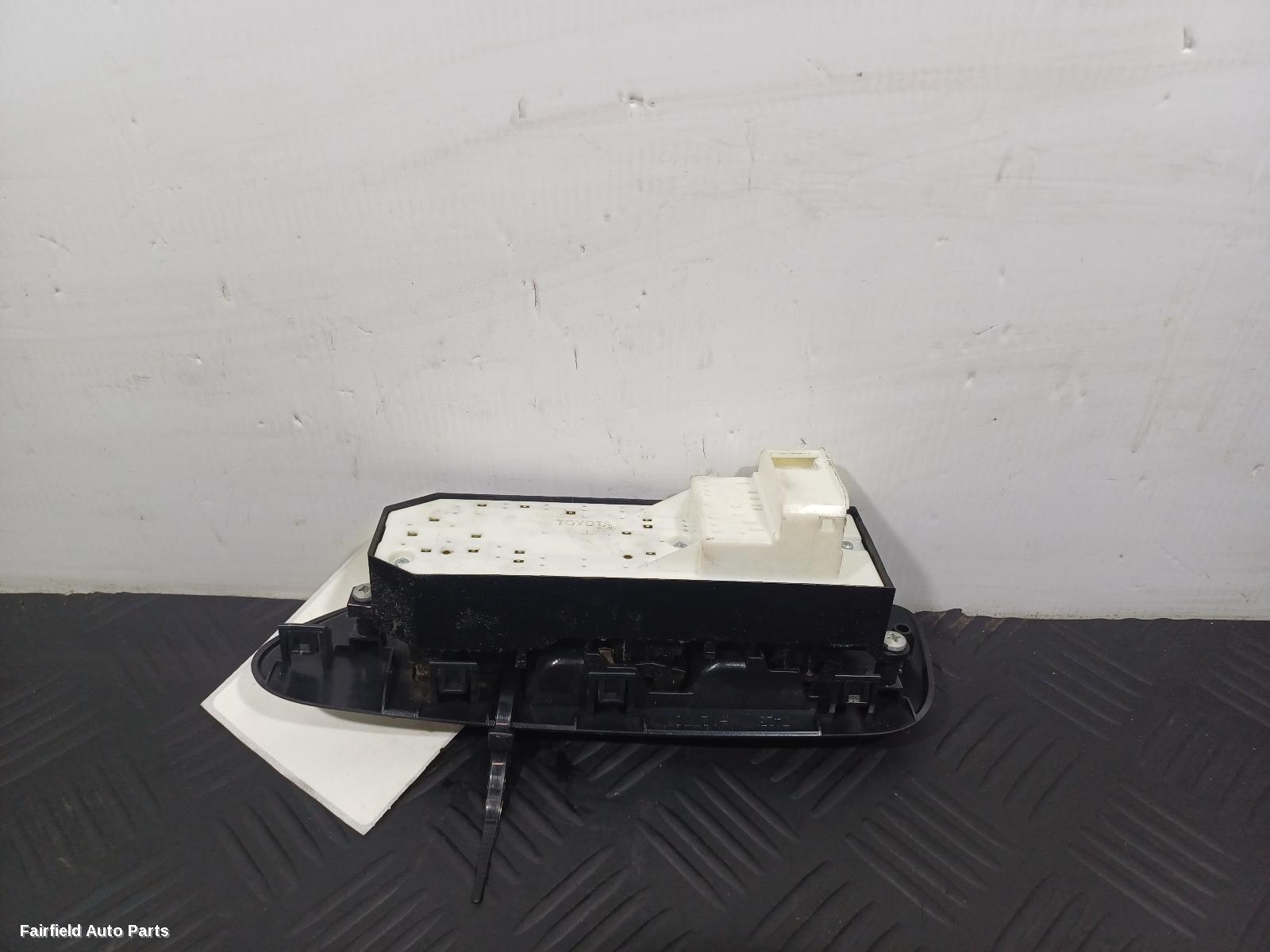 2007-2012 Toyota Corolla Pwr Dr Wind Switch