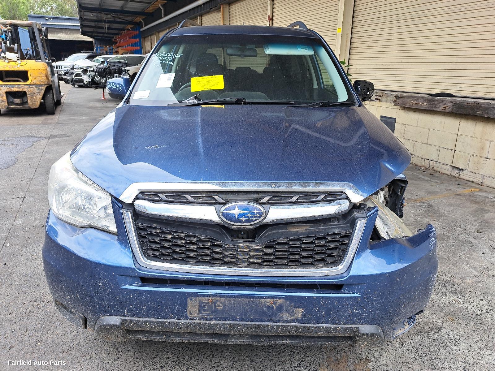2013 Subaru Forester Right Front Door