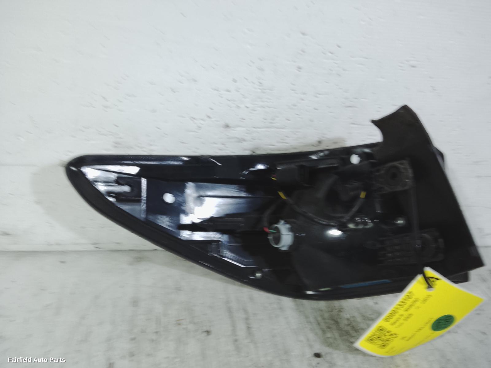 2017-2024 Mg Zs Right Taillight