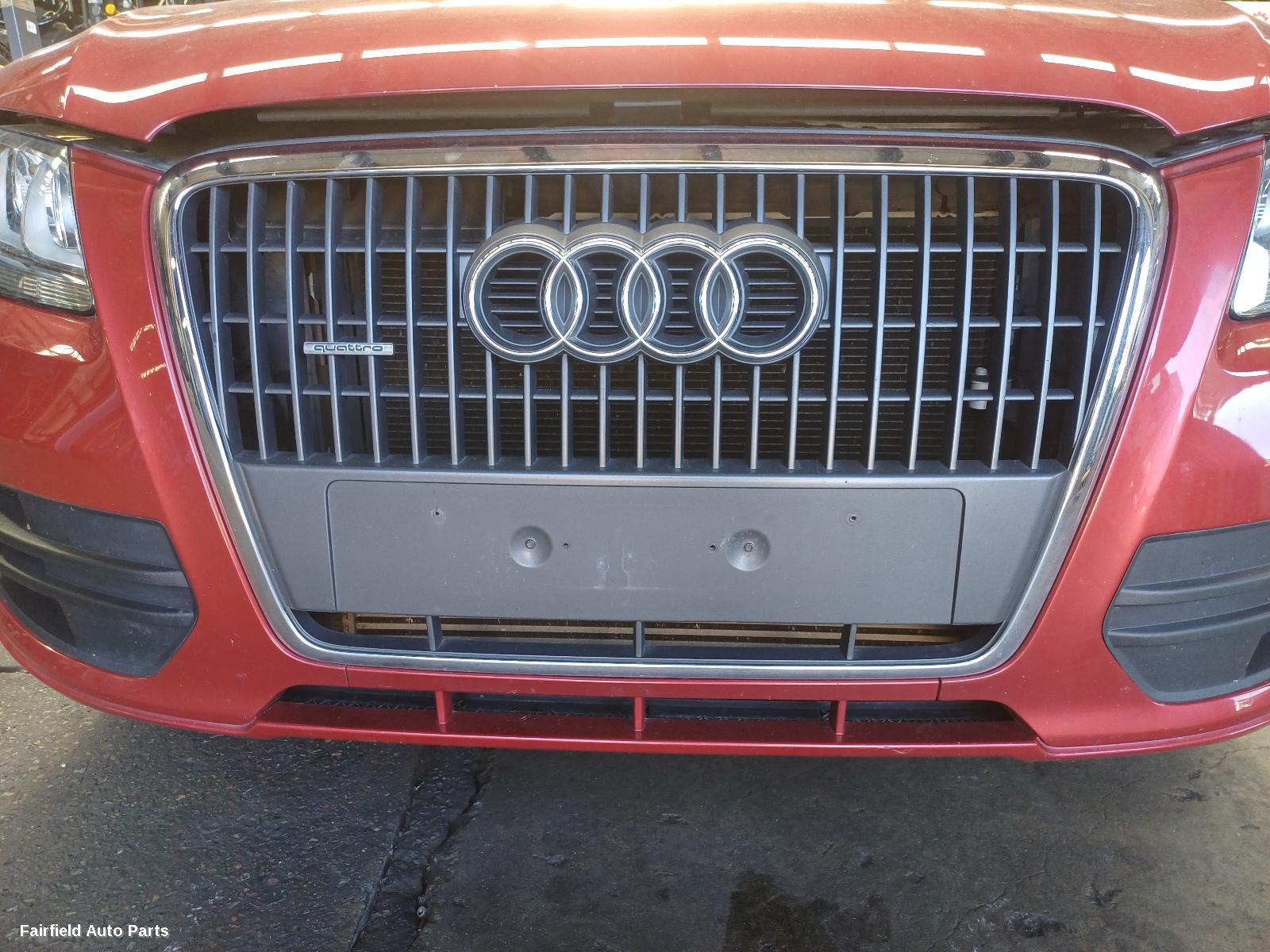 2011 Audi Q5 Left Taillight