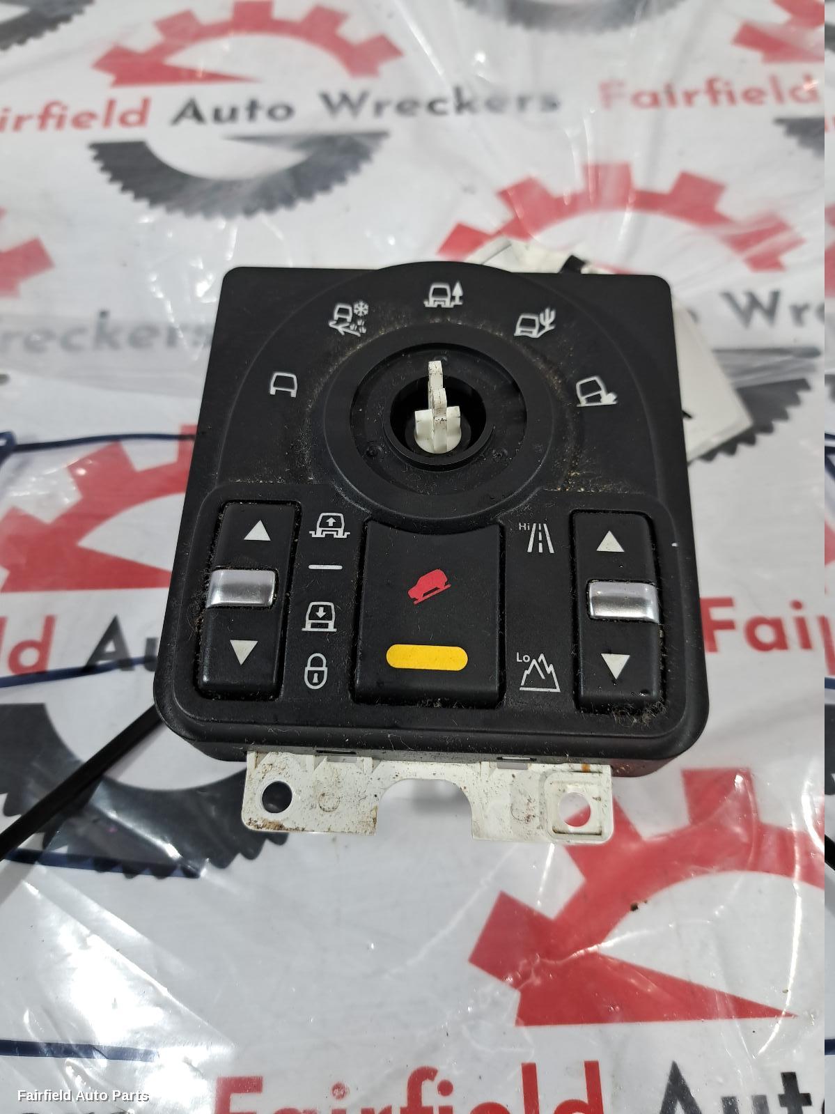 2011 Land Rover Discovery Combination Switch