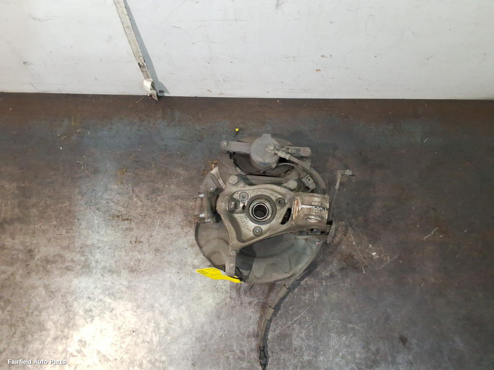 2012-2017 Volkswagen Golf Right Front Hub Assembly