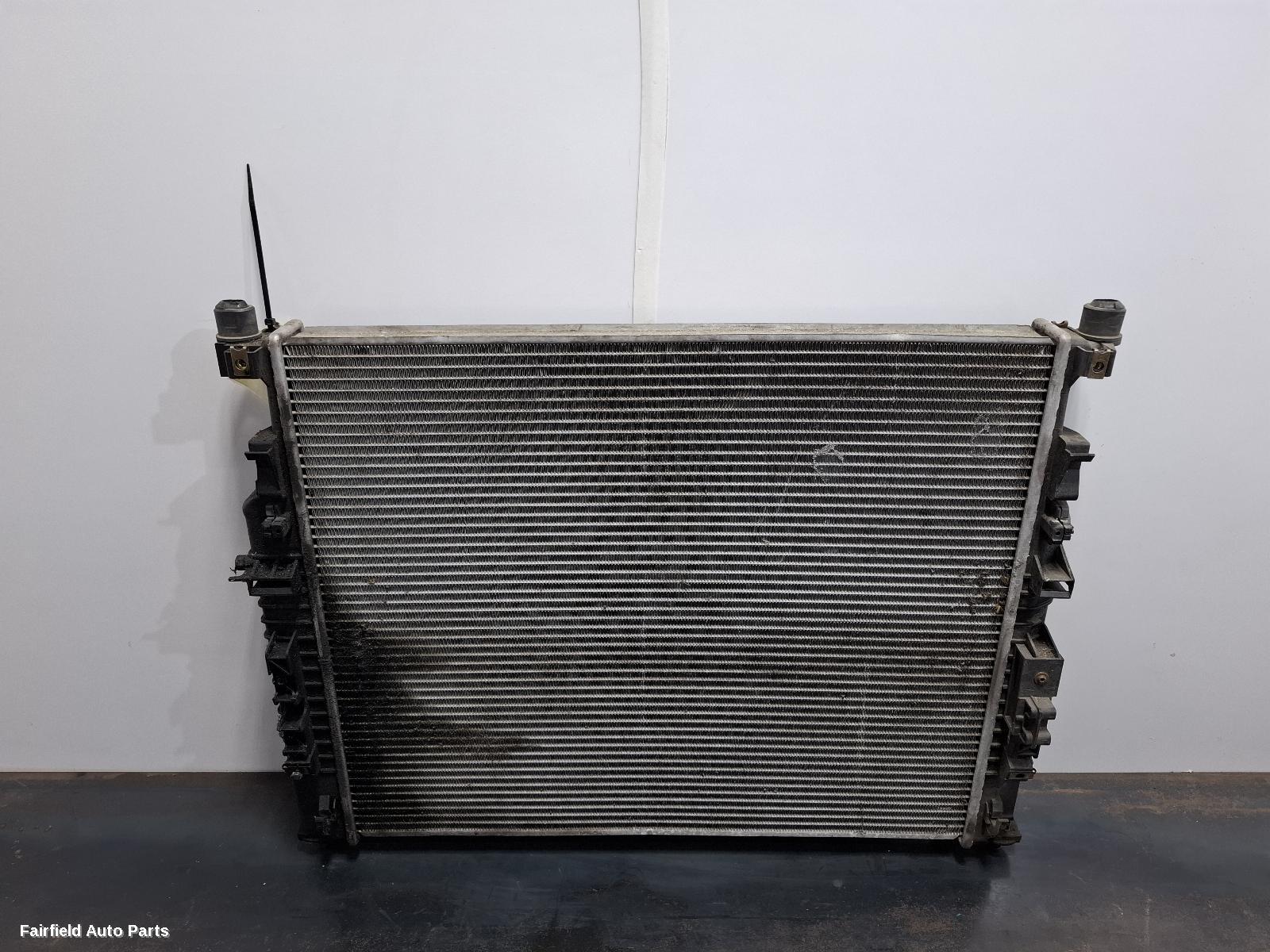 2006-2012 Mercedes Gl Class Radiator