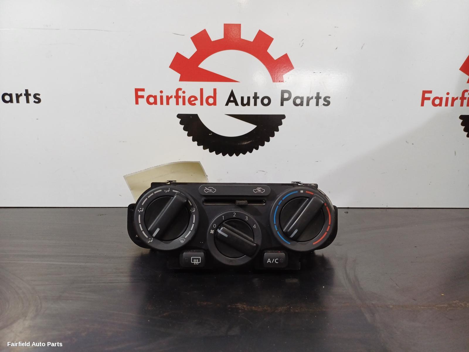 2012-2017 Nissan Pulsar Heater Ac Controls