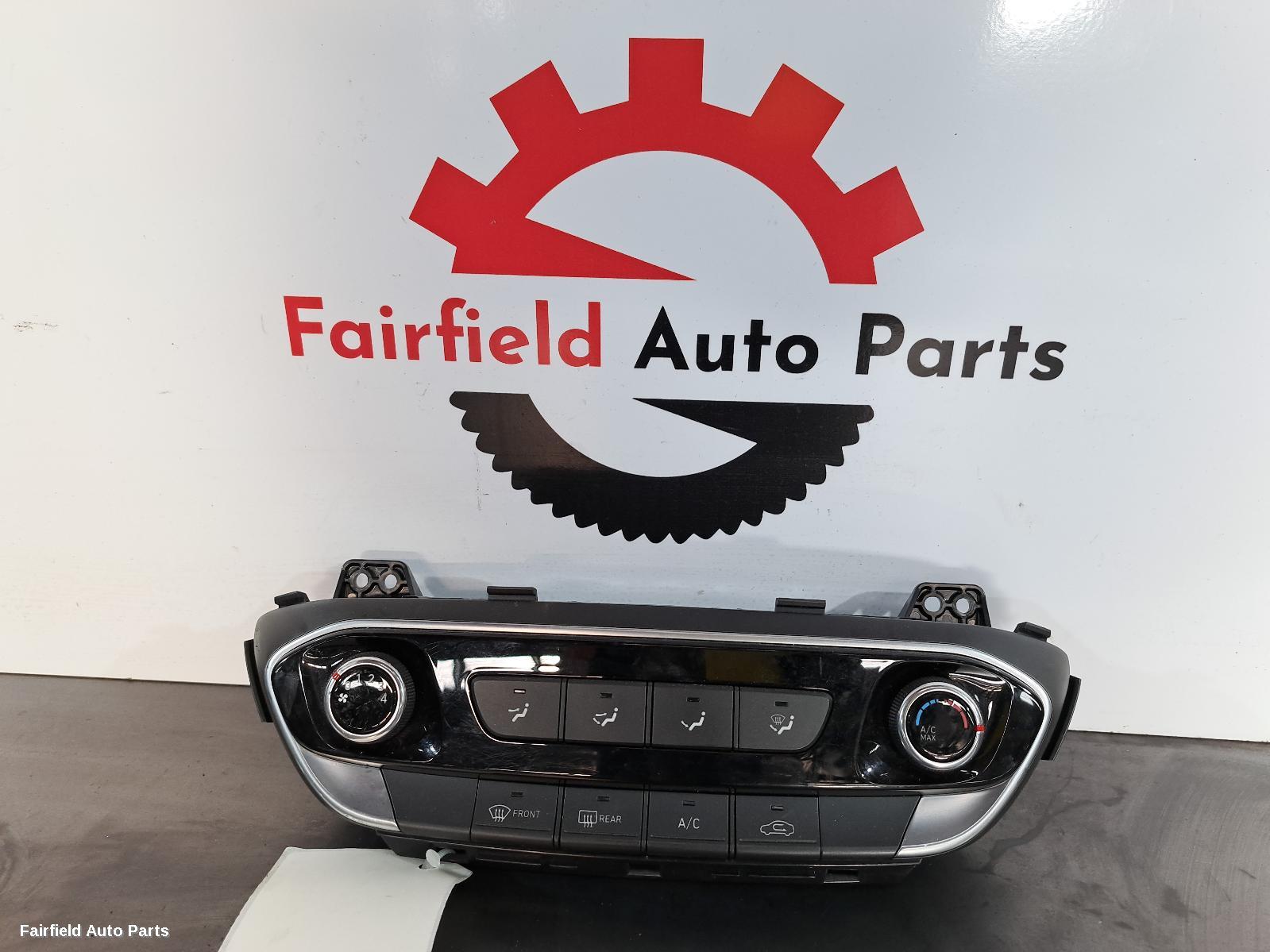 2017-2025 Hyundai I30 Heater Ac Controls
