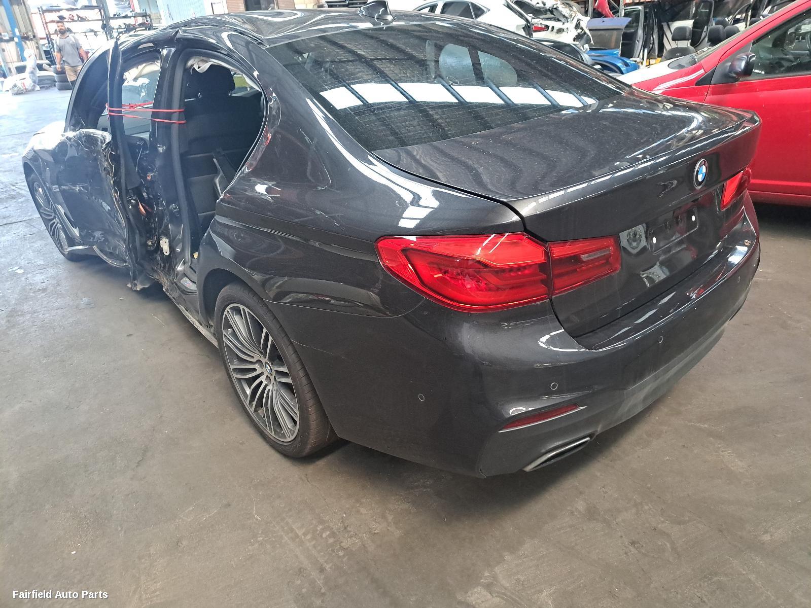 2017-2023 Bmw 5 Series Sunvisor