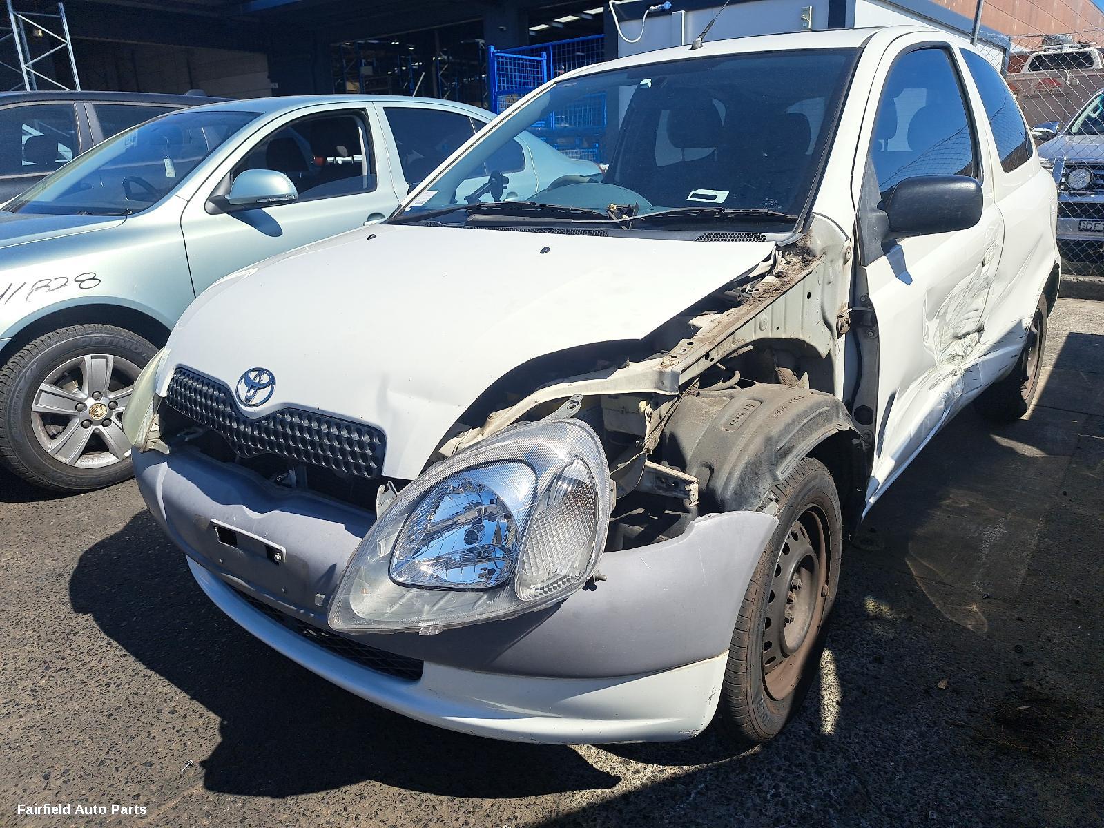 2002 Toyota Echo Right Headlamp