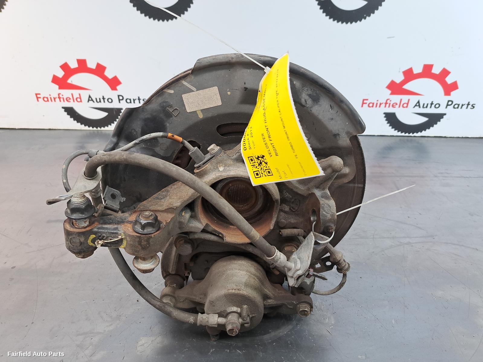 2013 Hyundai Veloster Right Front Hub Assembly