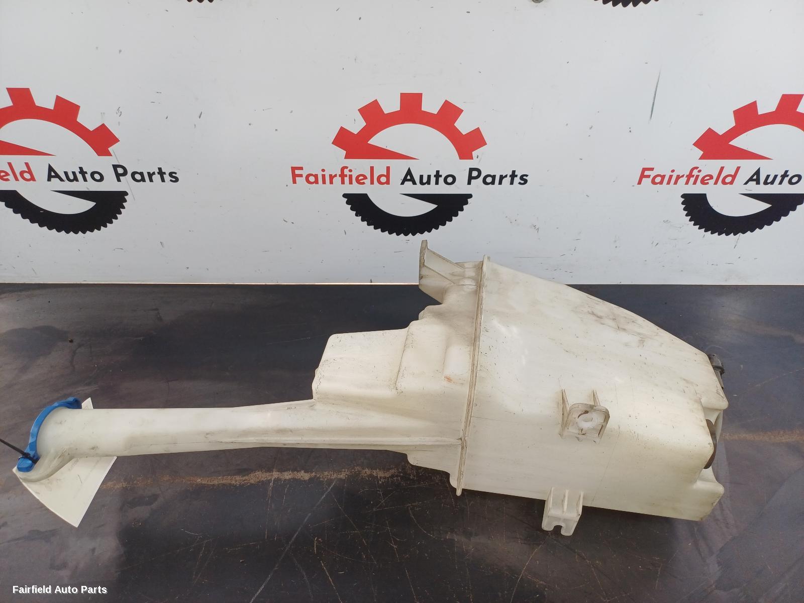 2013-2015 Kia Sportage Washer Bottle