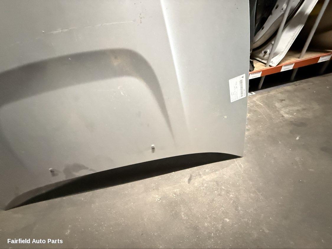 2002-2005 Subaru Impreza Bonnet