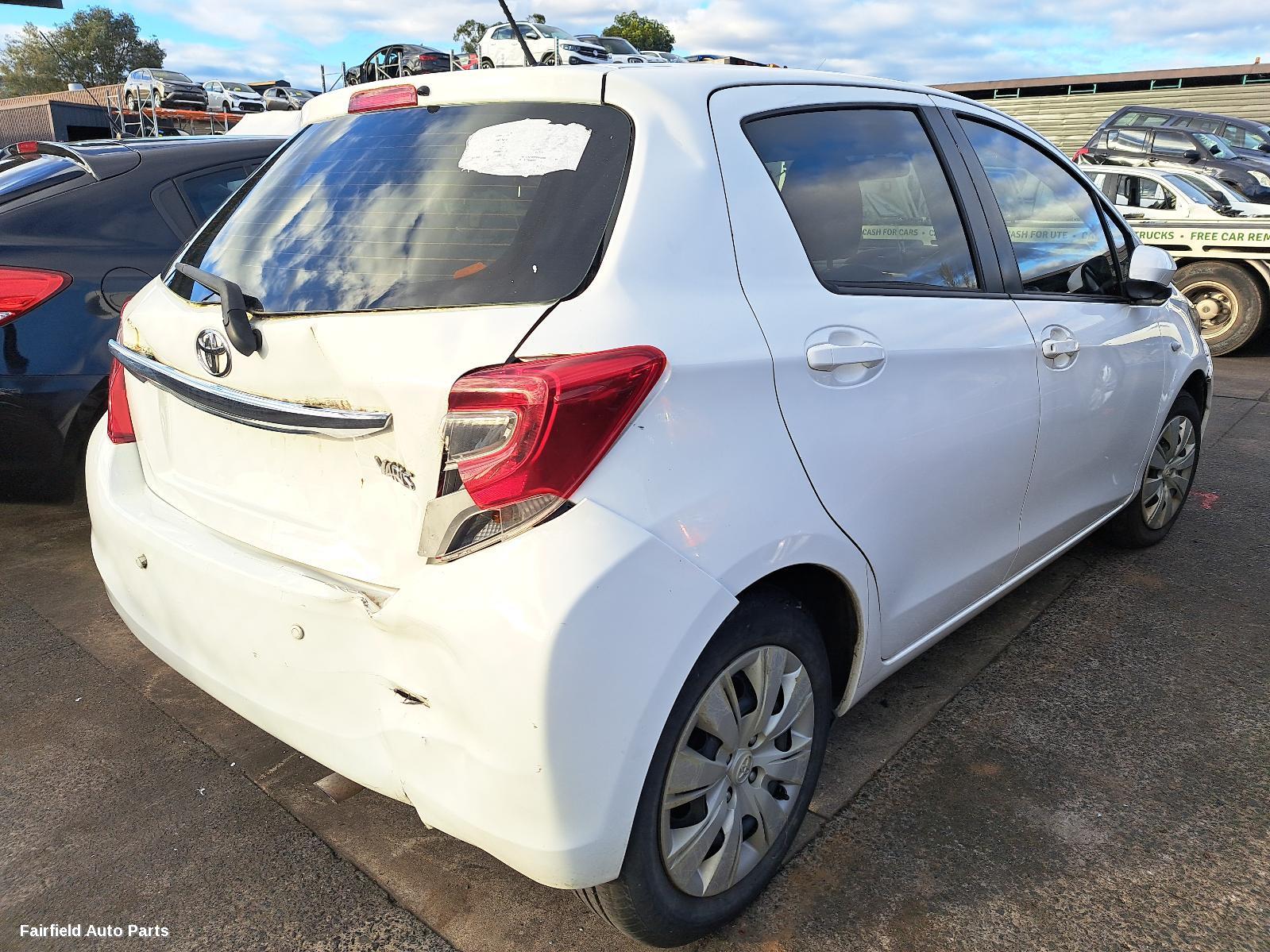 2016 Toyota Yaris Combination Switch