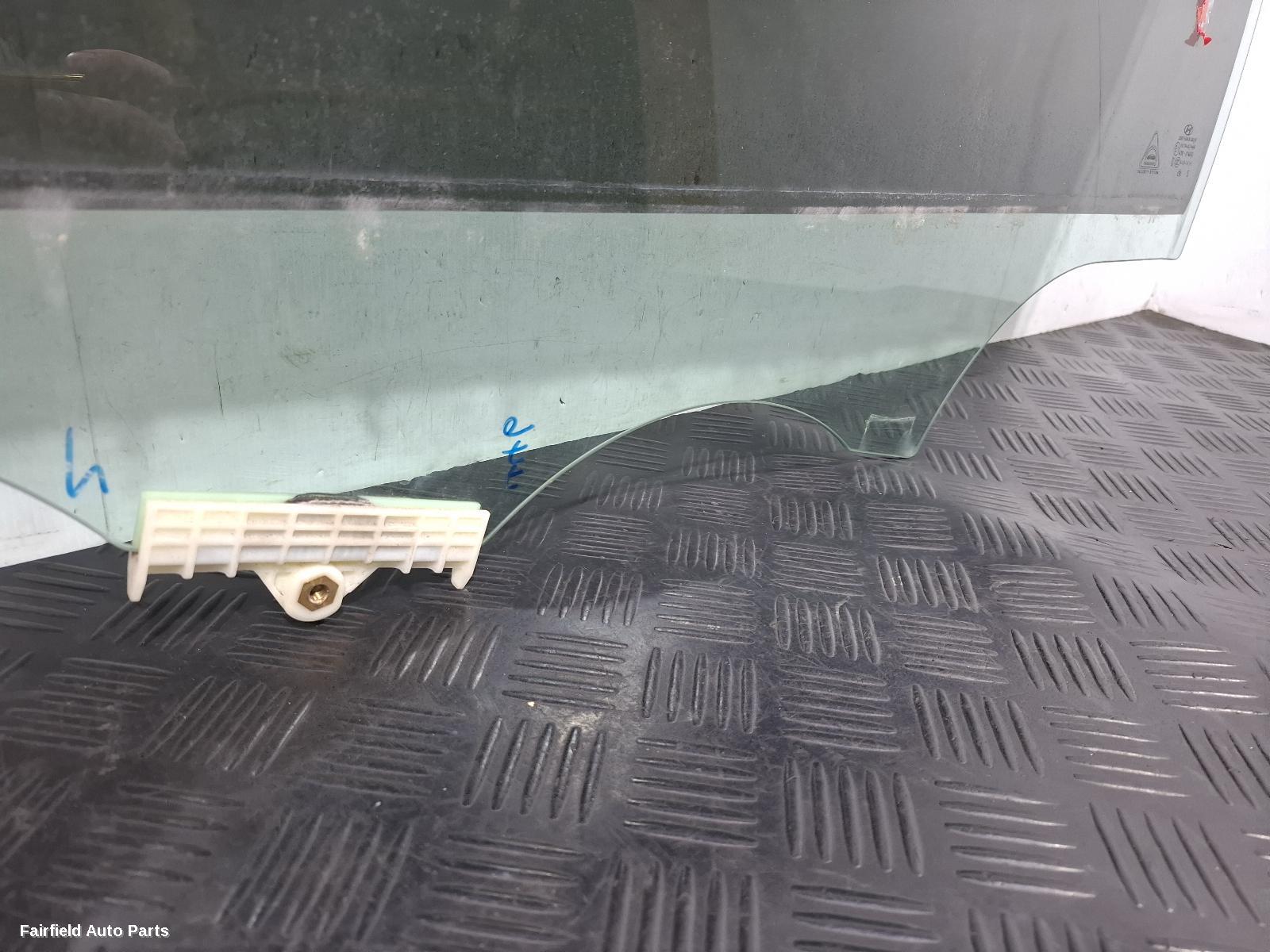 2020-2024 Hyundai Palisade Left Front Door Window