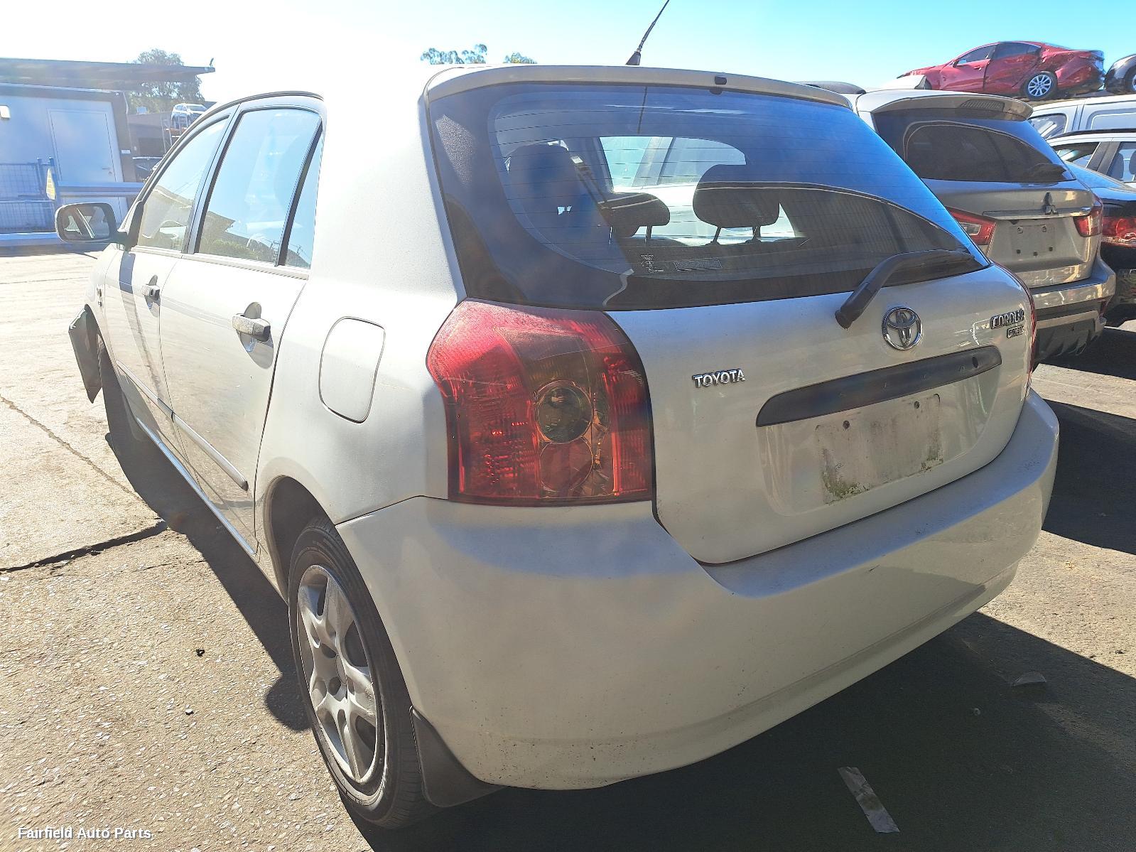 2004 Toyota Corolla Sunvisor