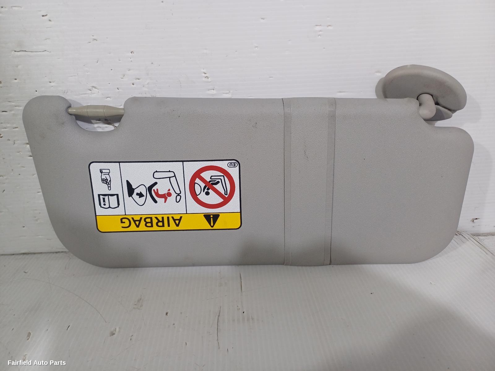2016-2019 Toyota Corolla Sunvisor