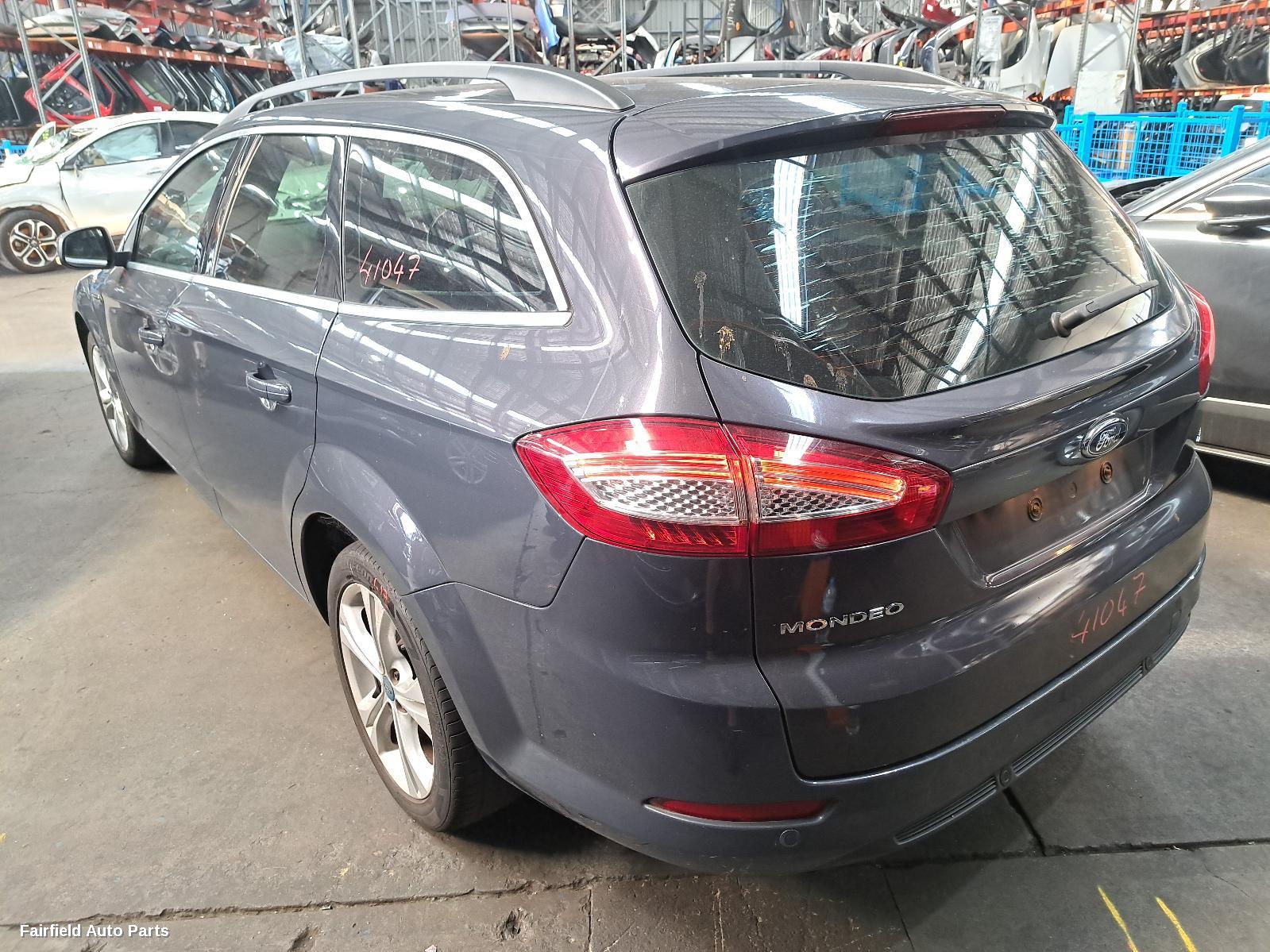 2011 Ford Mondeo Right Taillight